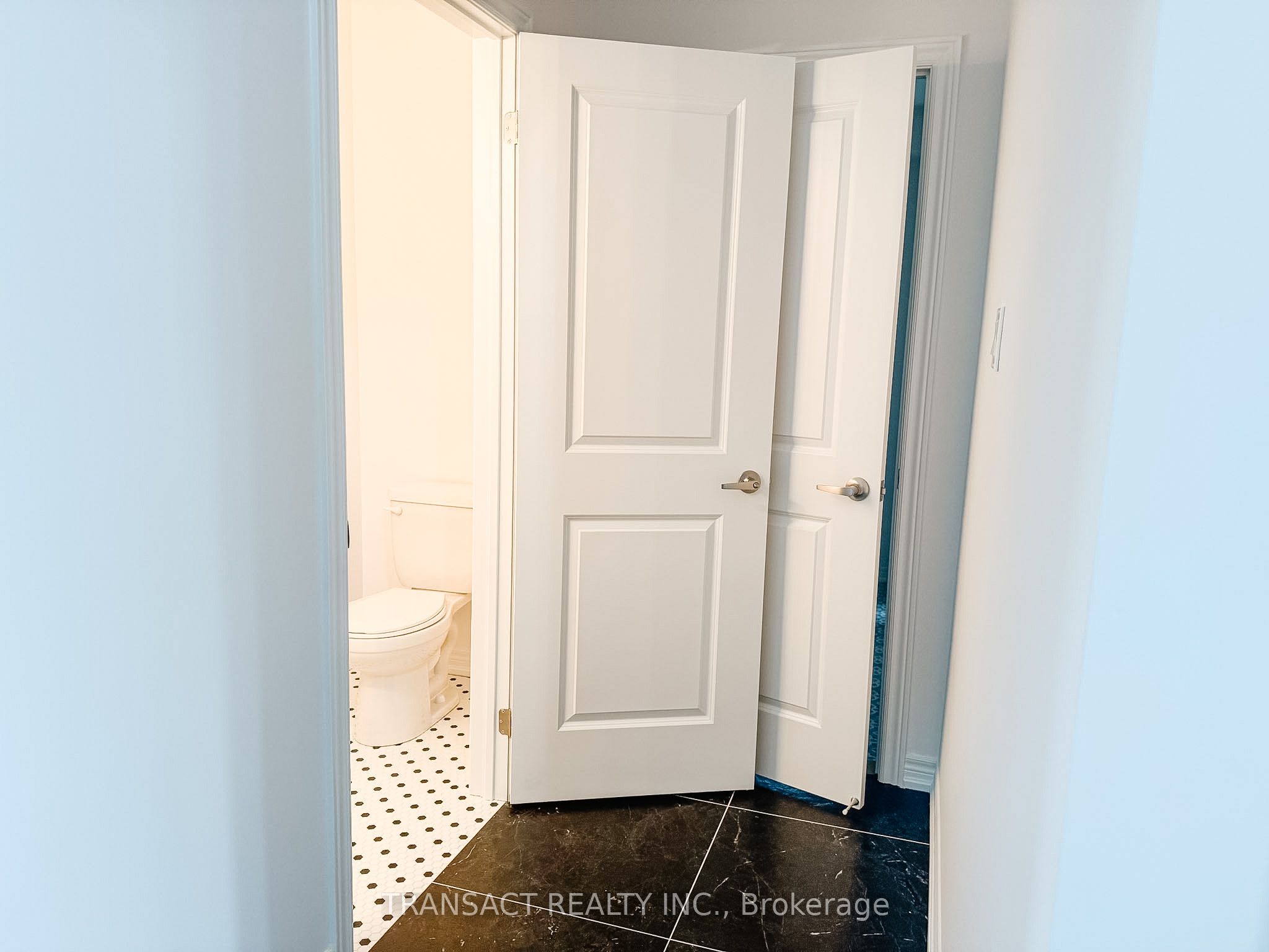 30 Baycroft Boulevard