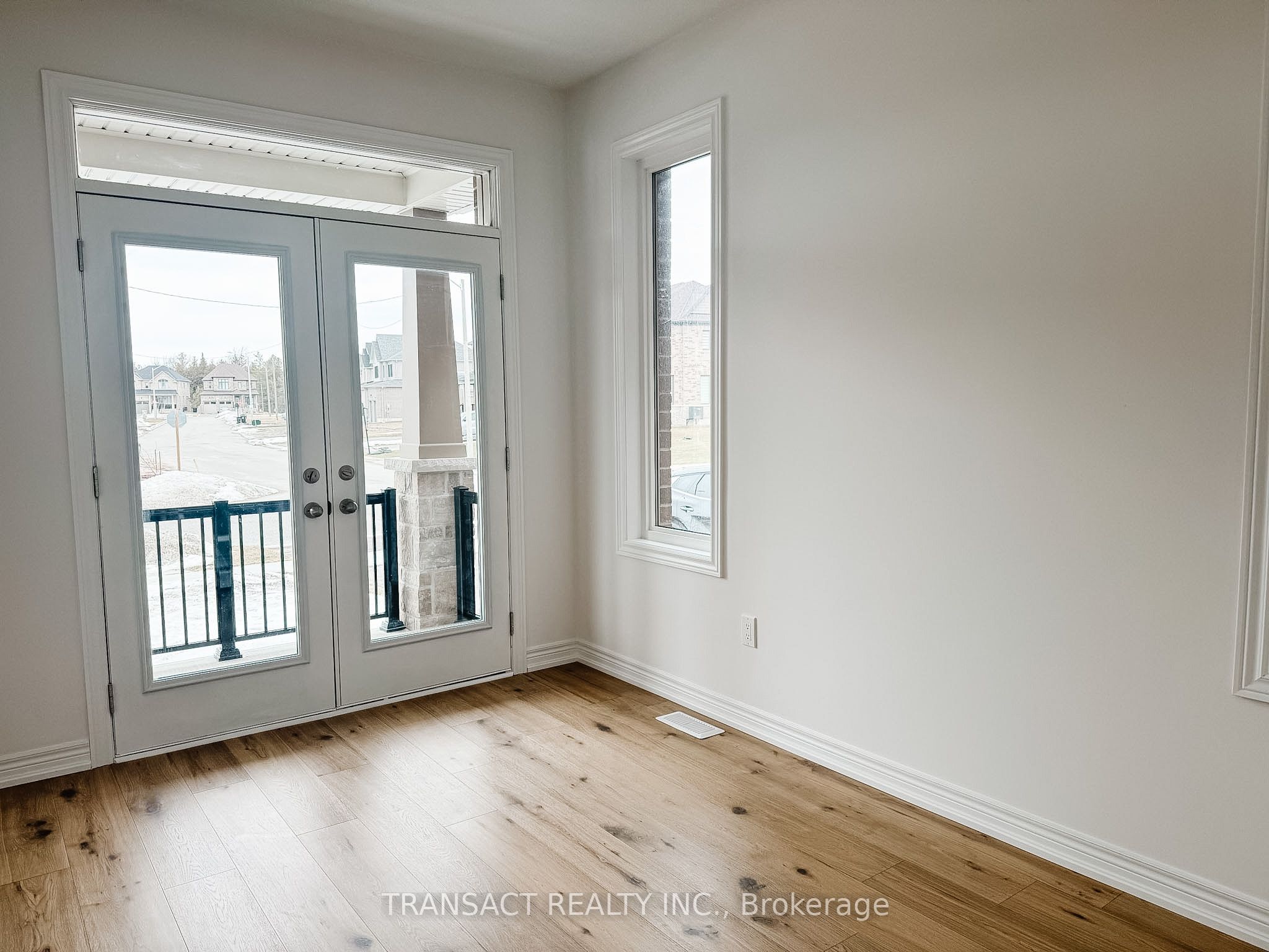 30 Baycroft Boulevard