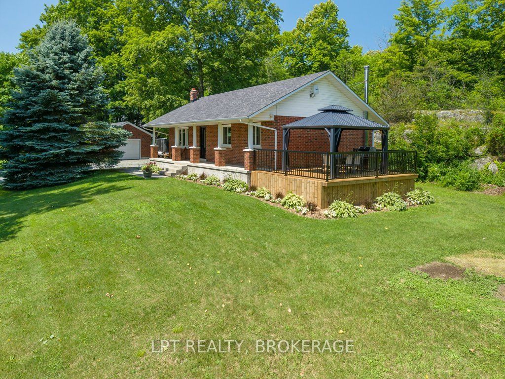 2978 Pine Grove