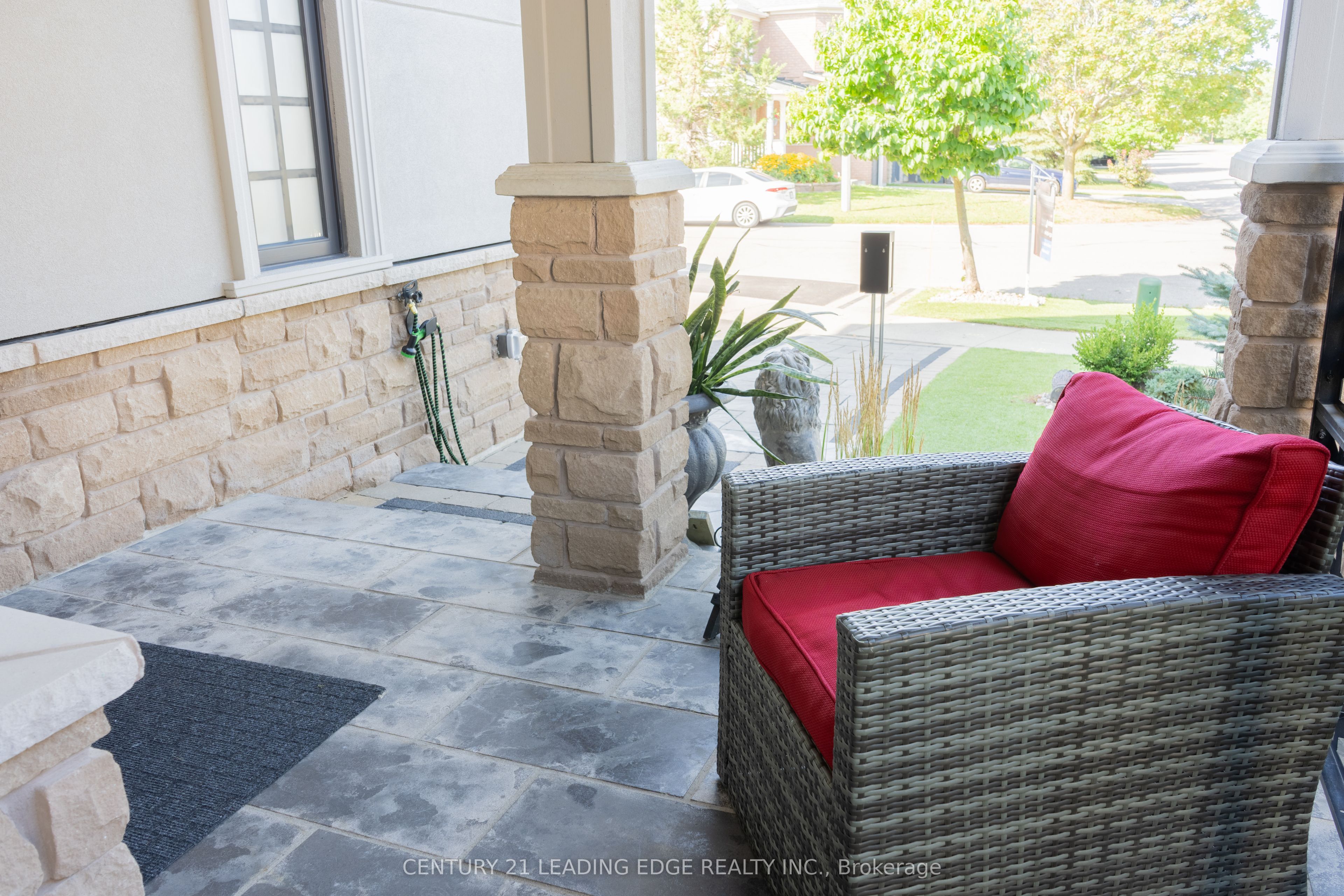 53 Ault Crescent