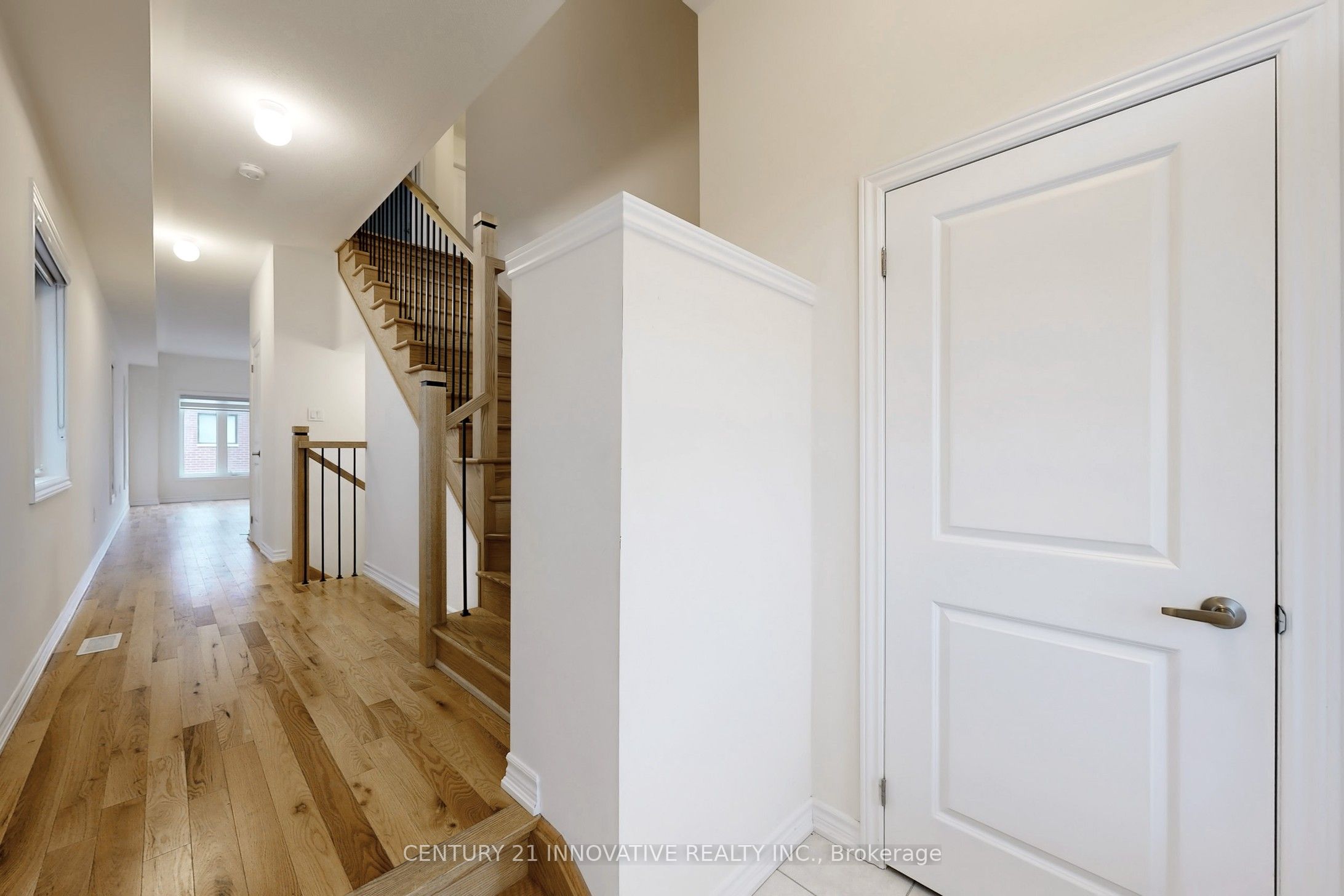 1141 Azalea Avenue