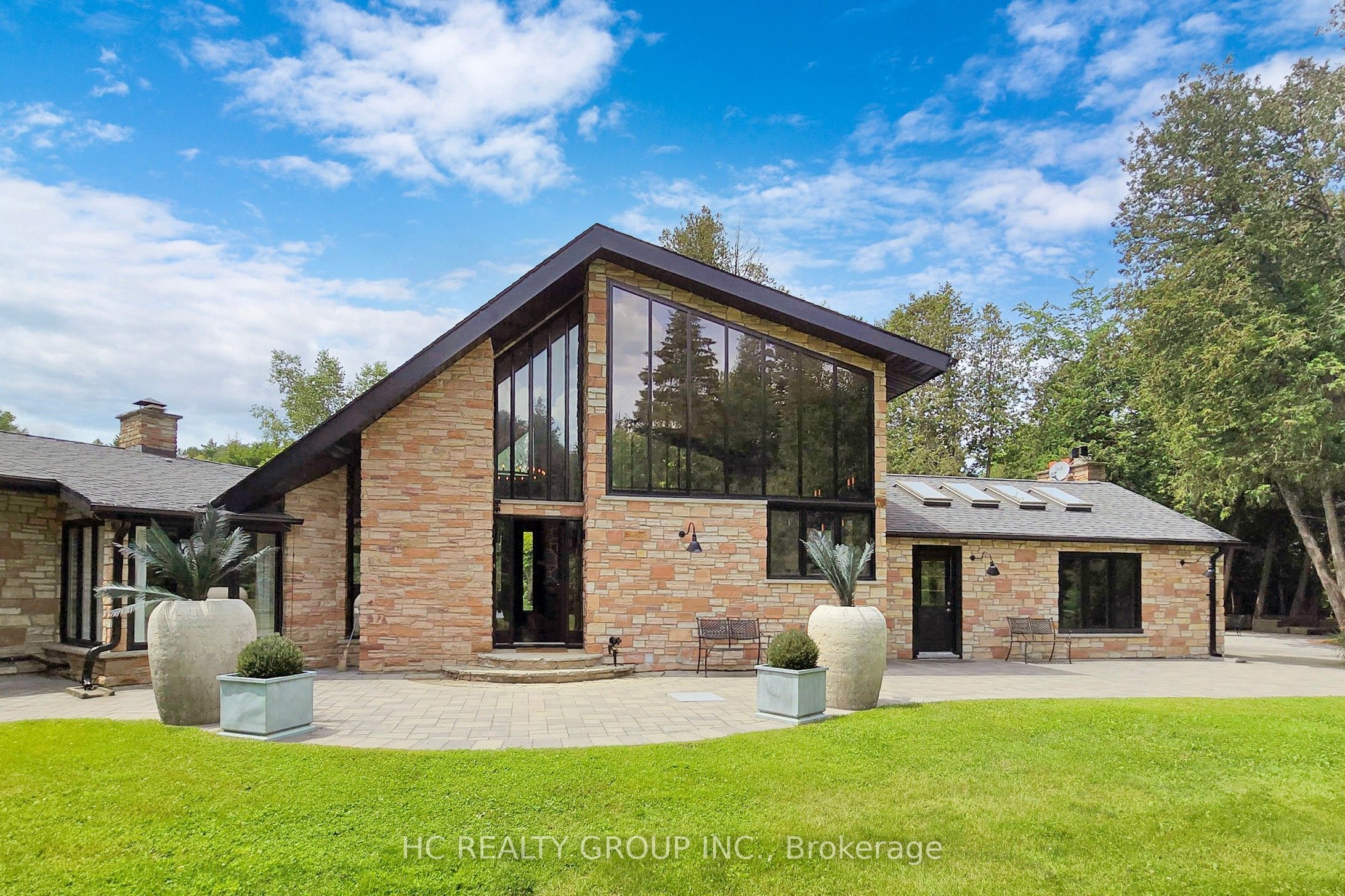 7779 Concession  2 N/A