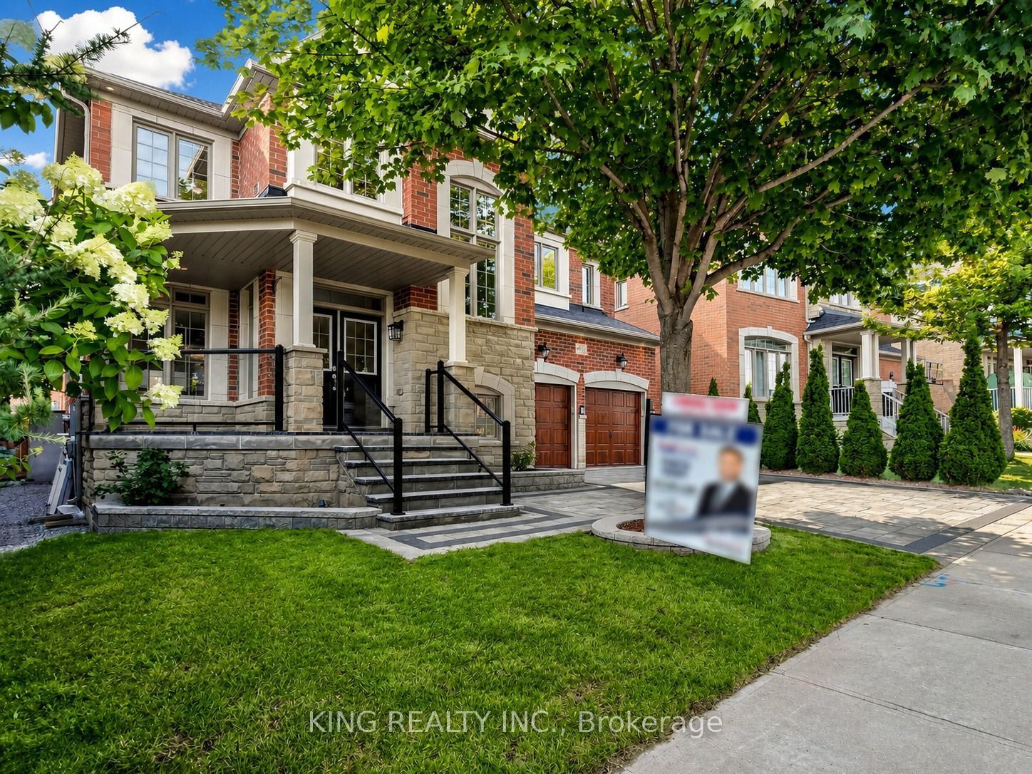 939 Goring Circle