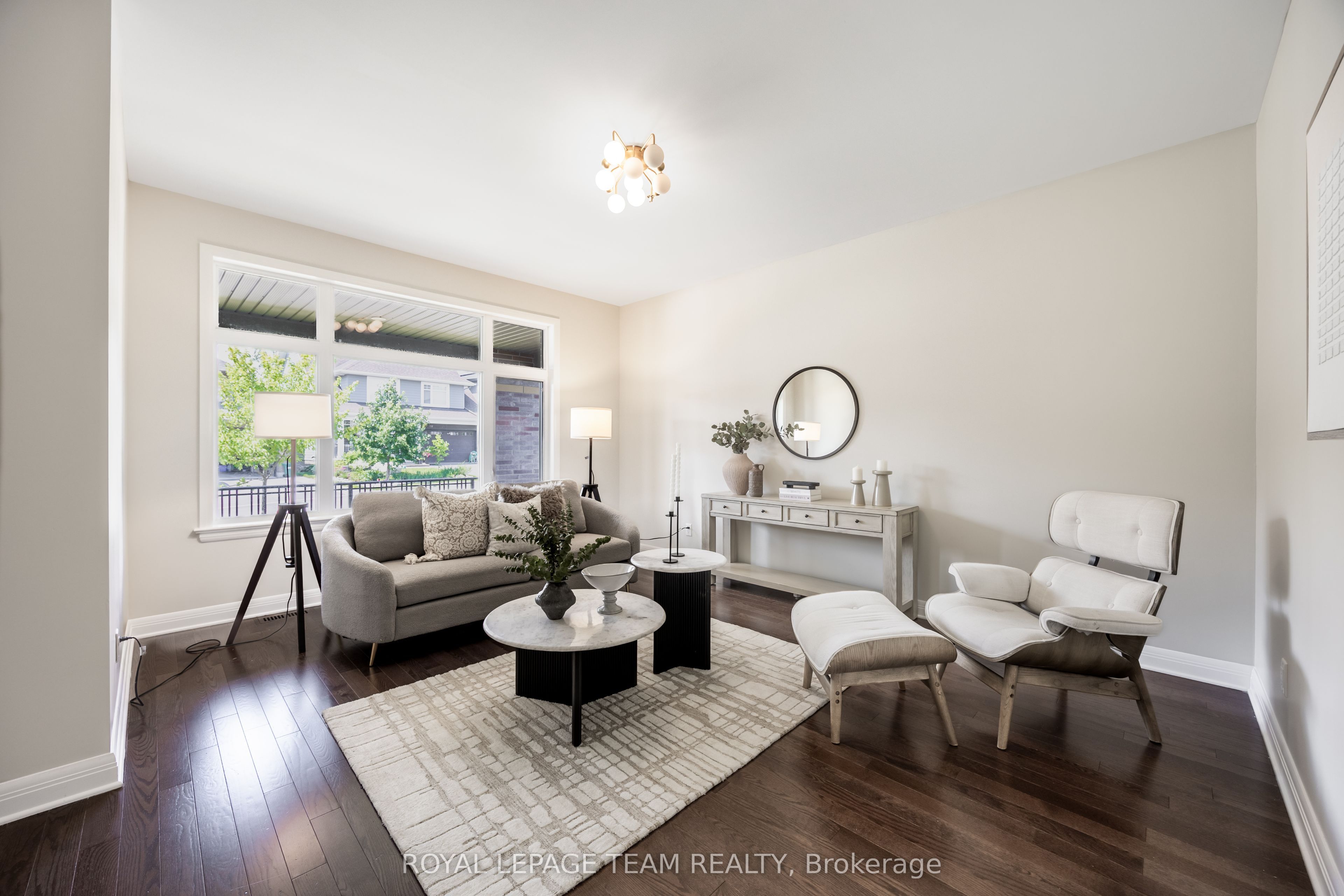 131 Escarpment Crescent