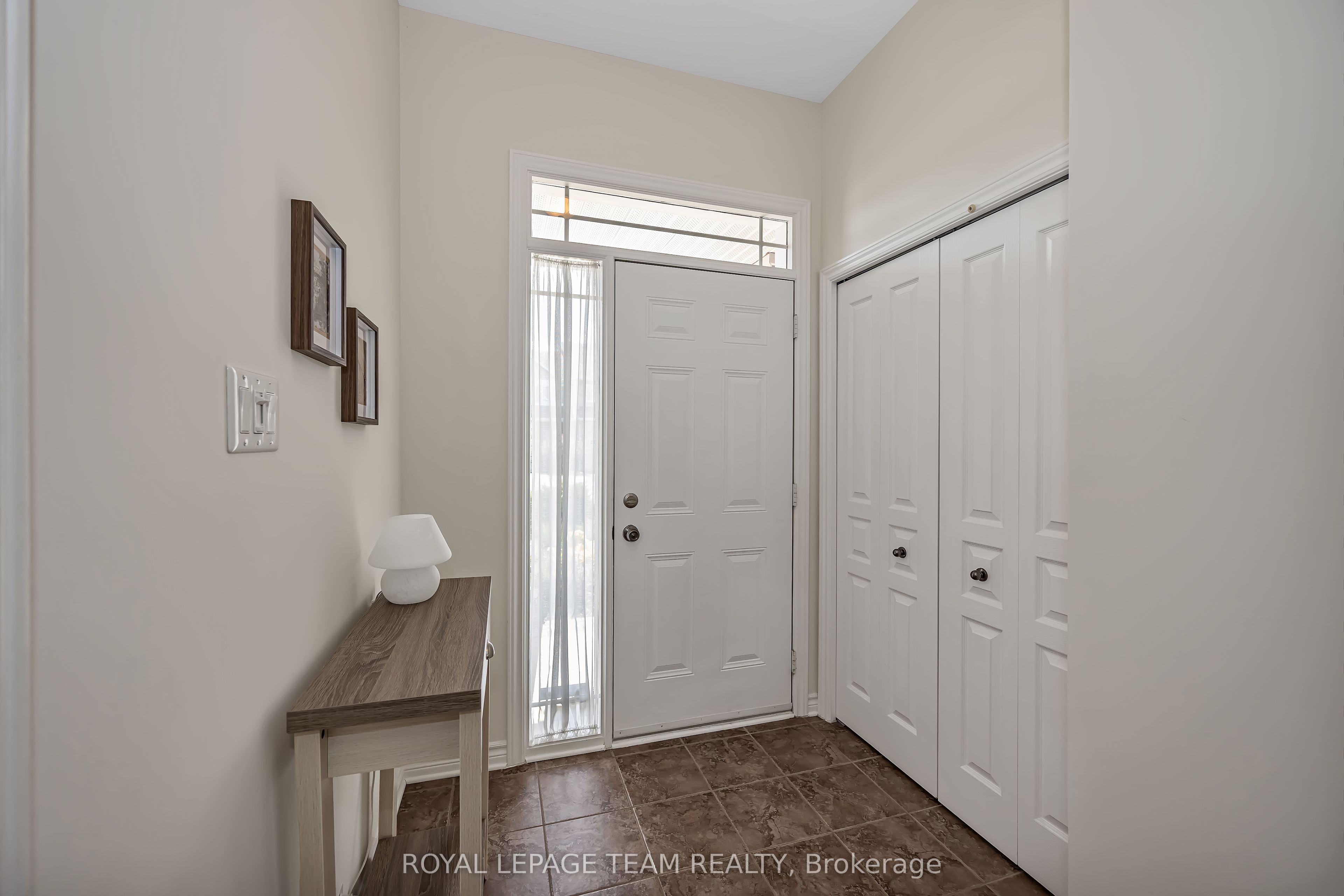 472 Celtic Ridge Crescent