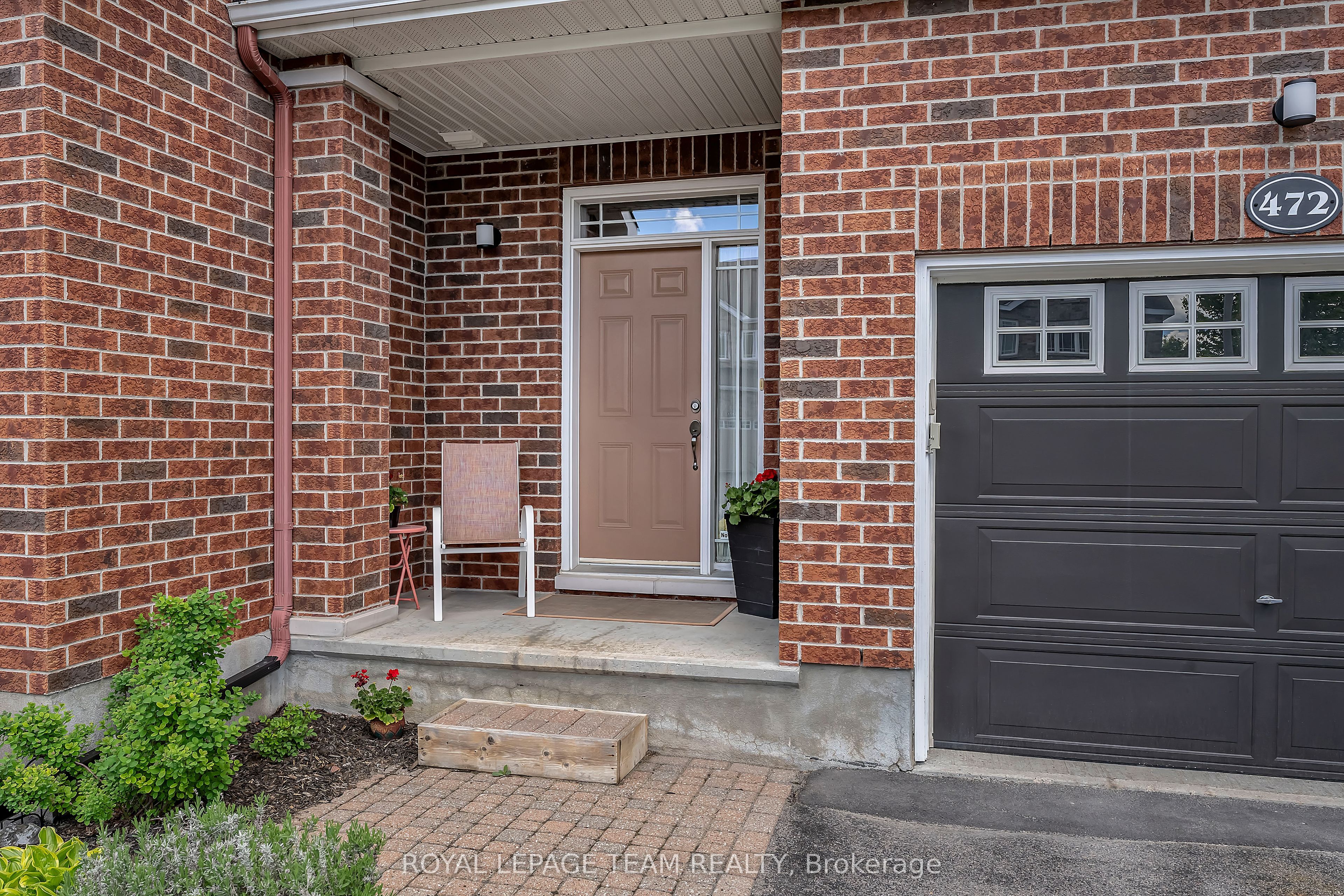 472 Celtic Ridge Crescent