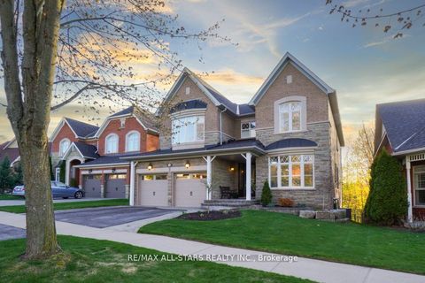 64 Button Crescent Uxbridge ON L9P 1Z6