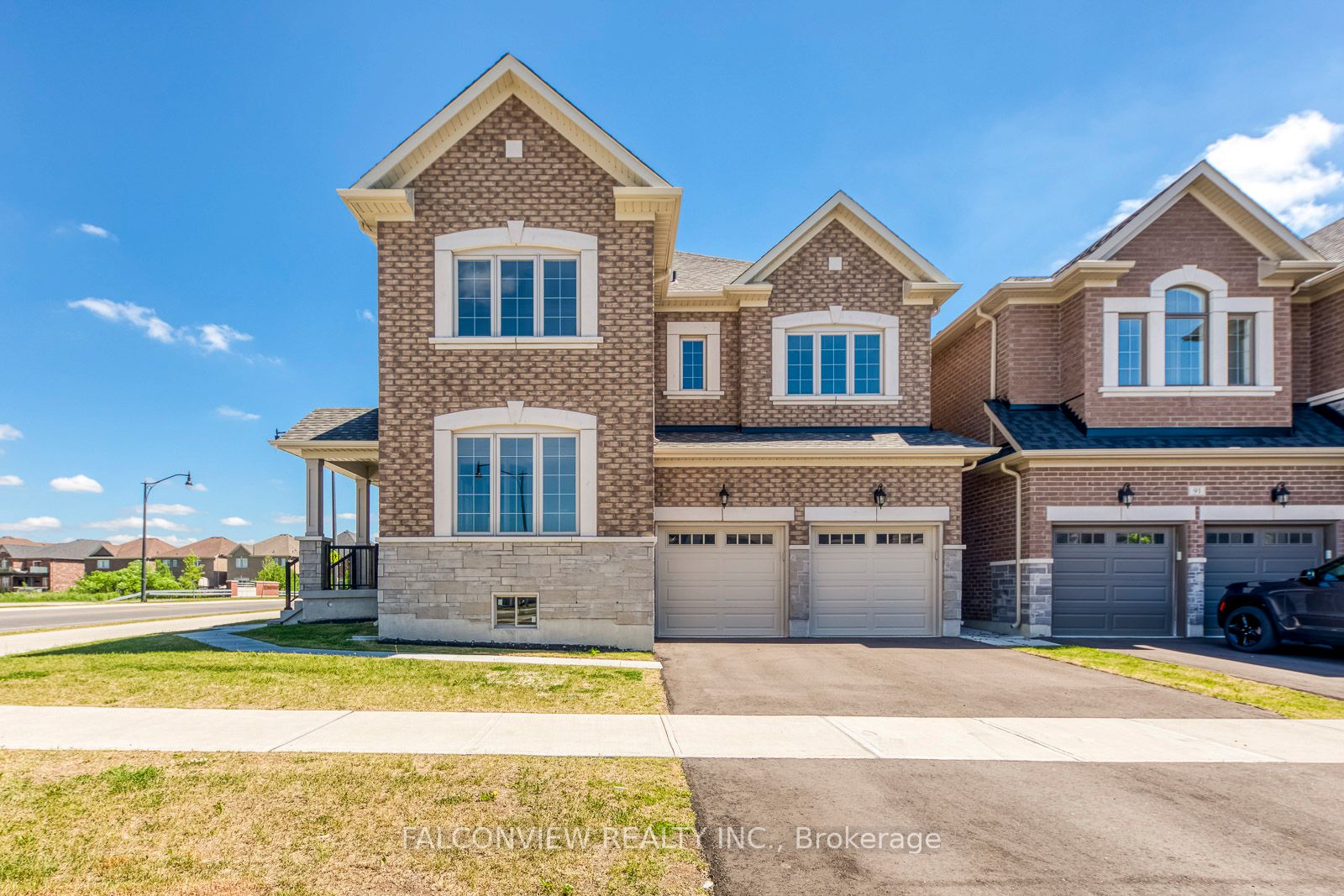 525 Remembrance Road