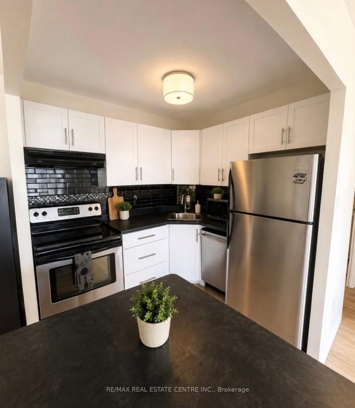 65 Highland Crescent 804