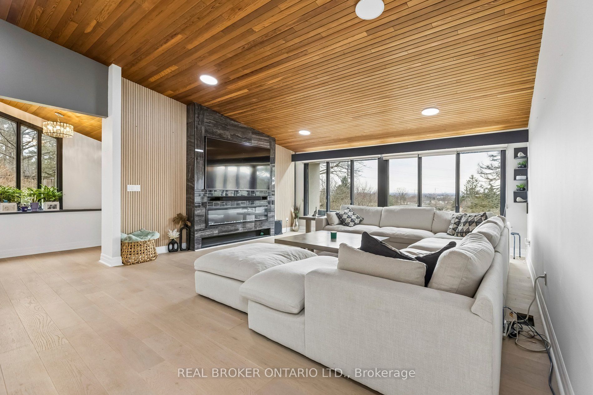 3 Chicopee Terrace