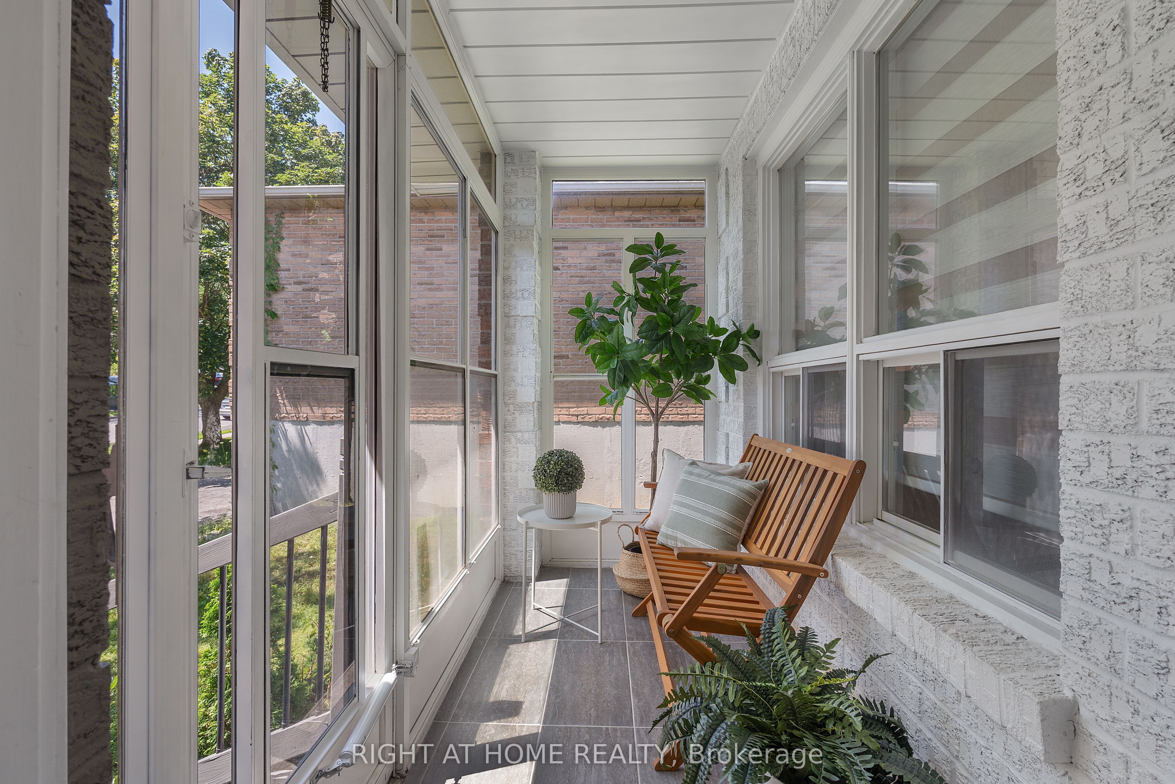 229 Billings Crescent