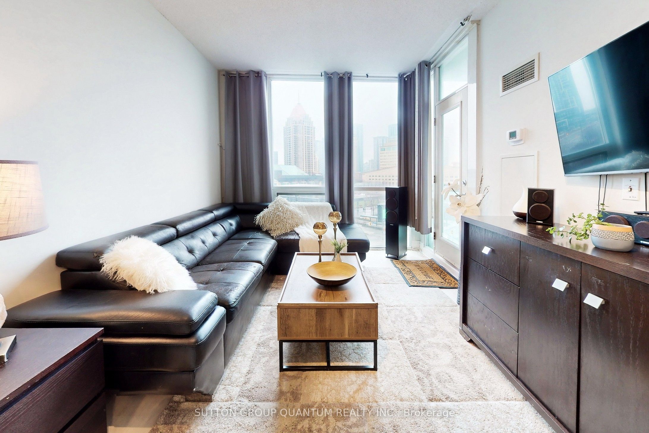 3939 Duke Of York Boulevard 701