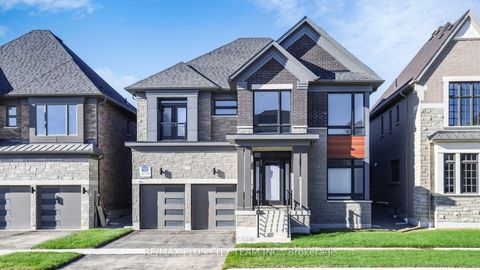 8 SAXBY FARM Avenue King ON L7B 0T1