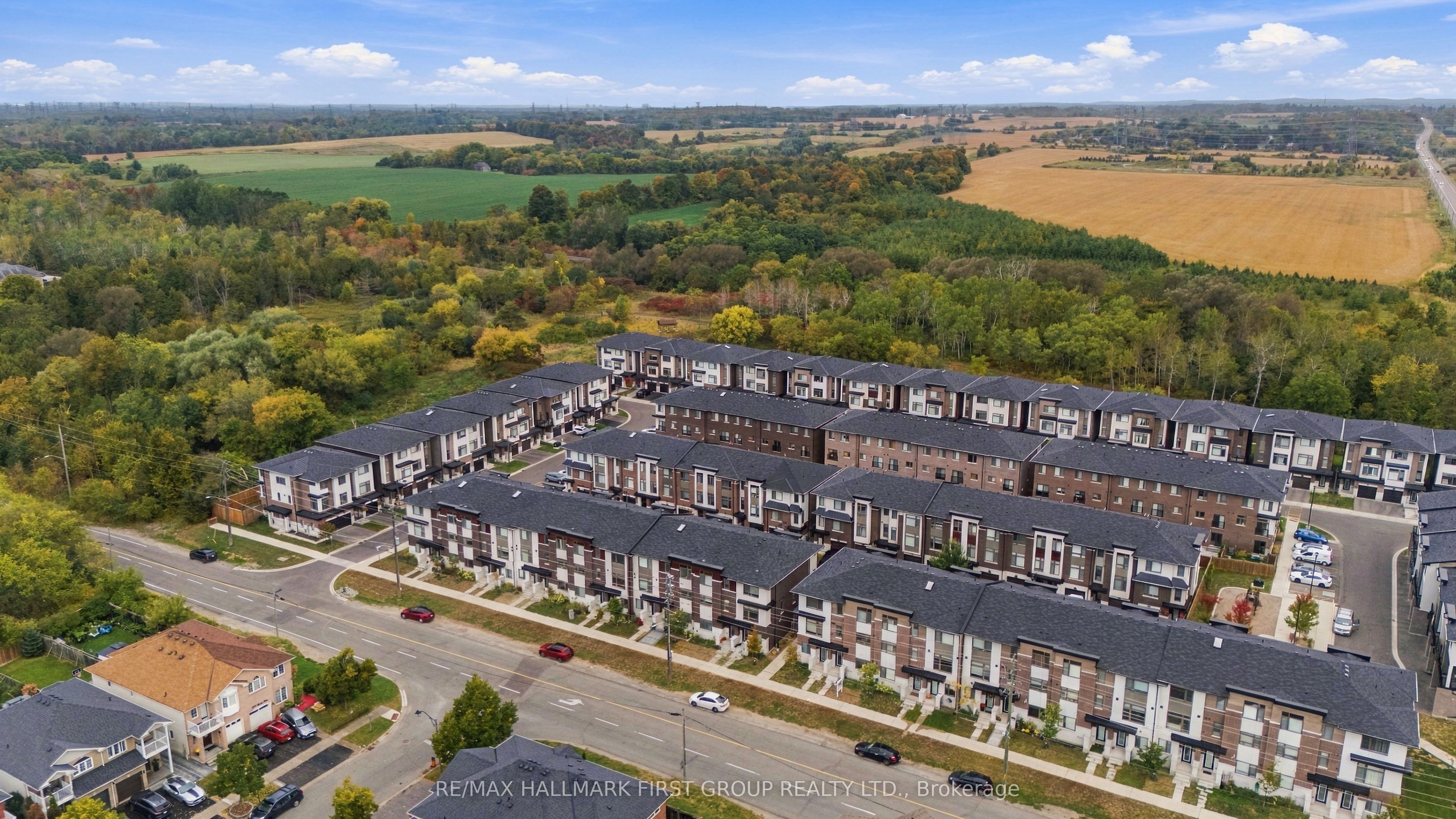 250 Finch Avenue 303