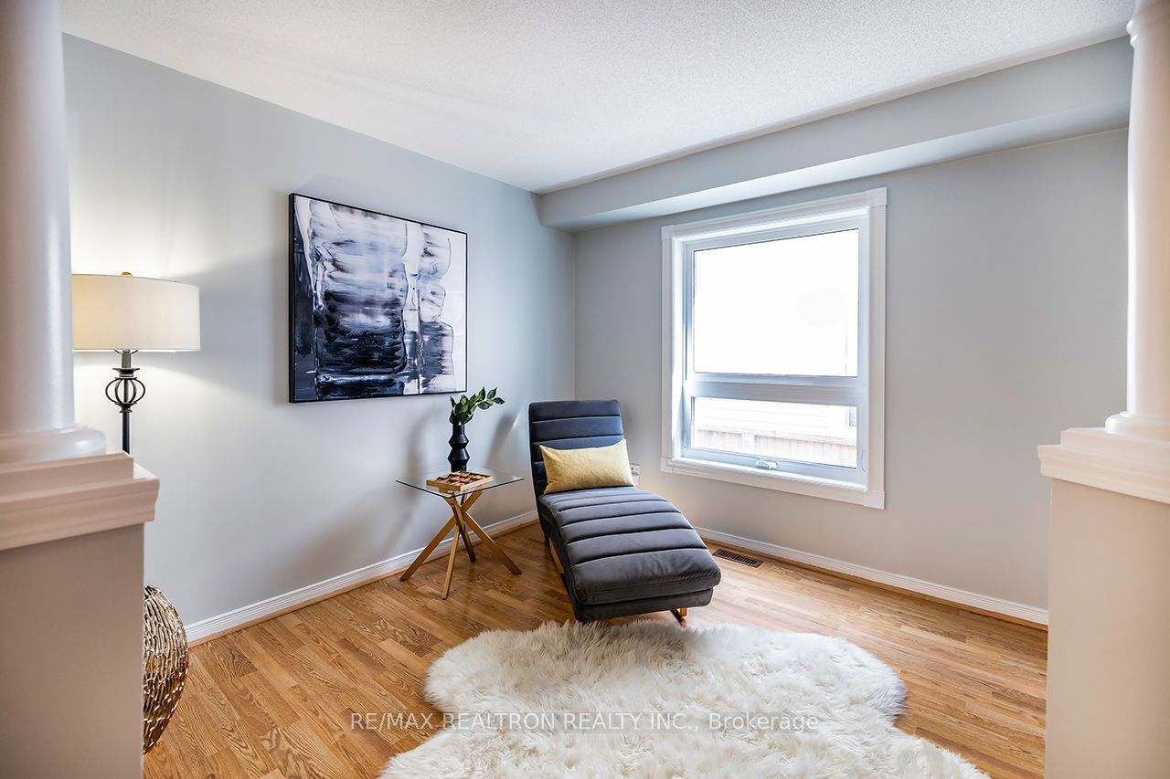 82 Beachgrove Crescent