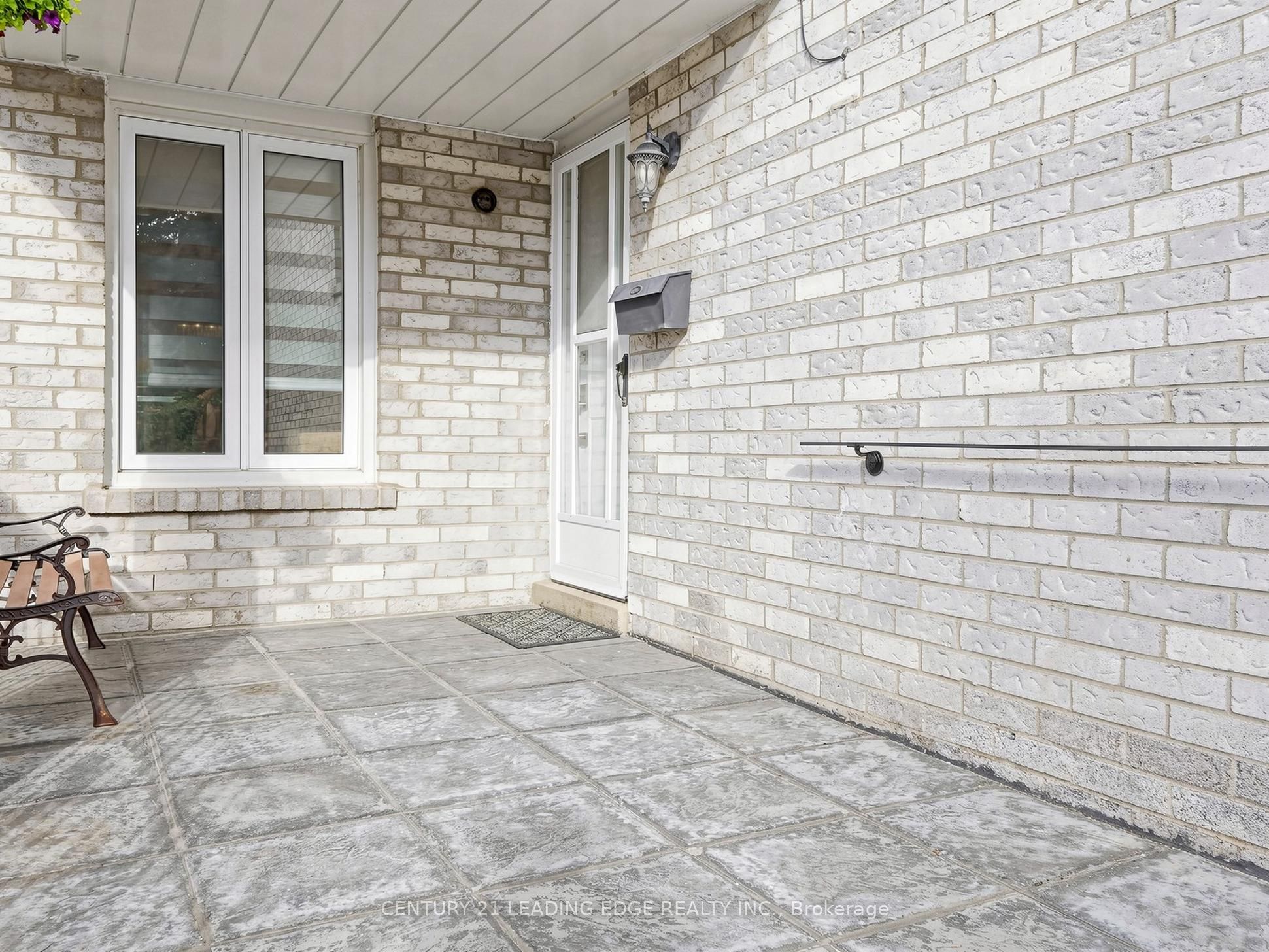 19 Deverill Crescent