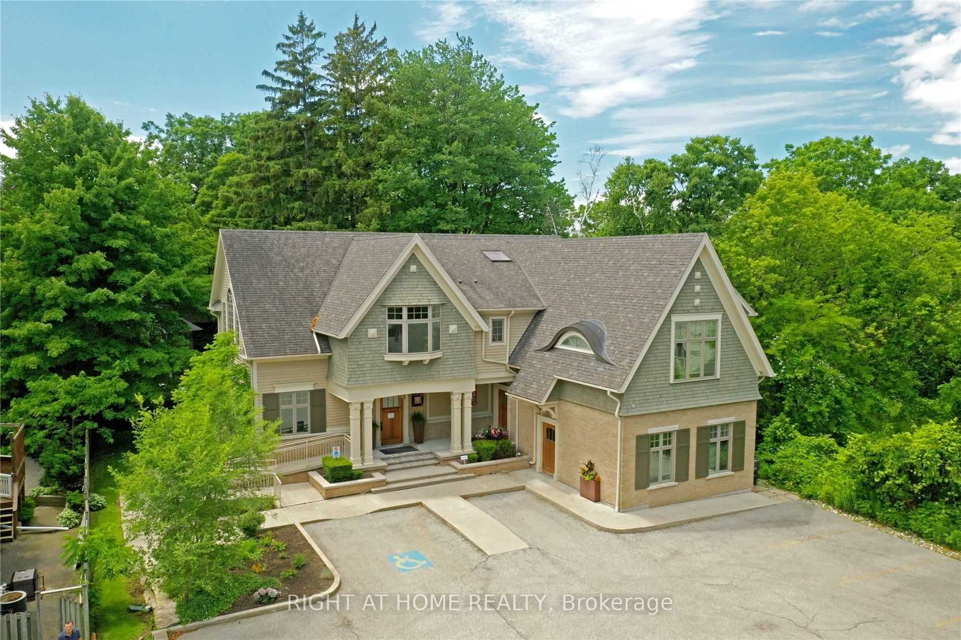 1440 Hurontario Street