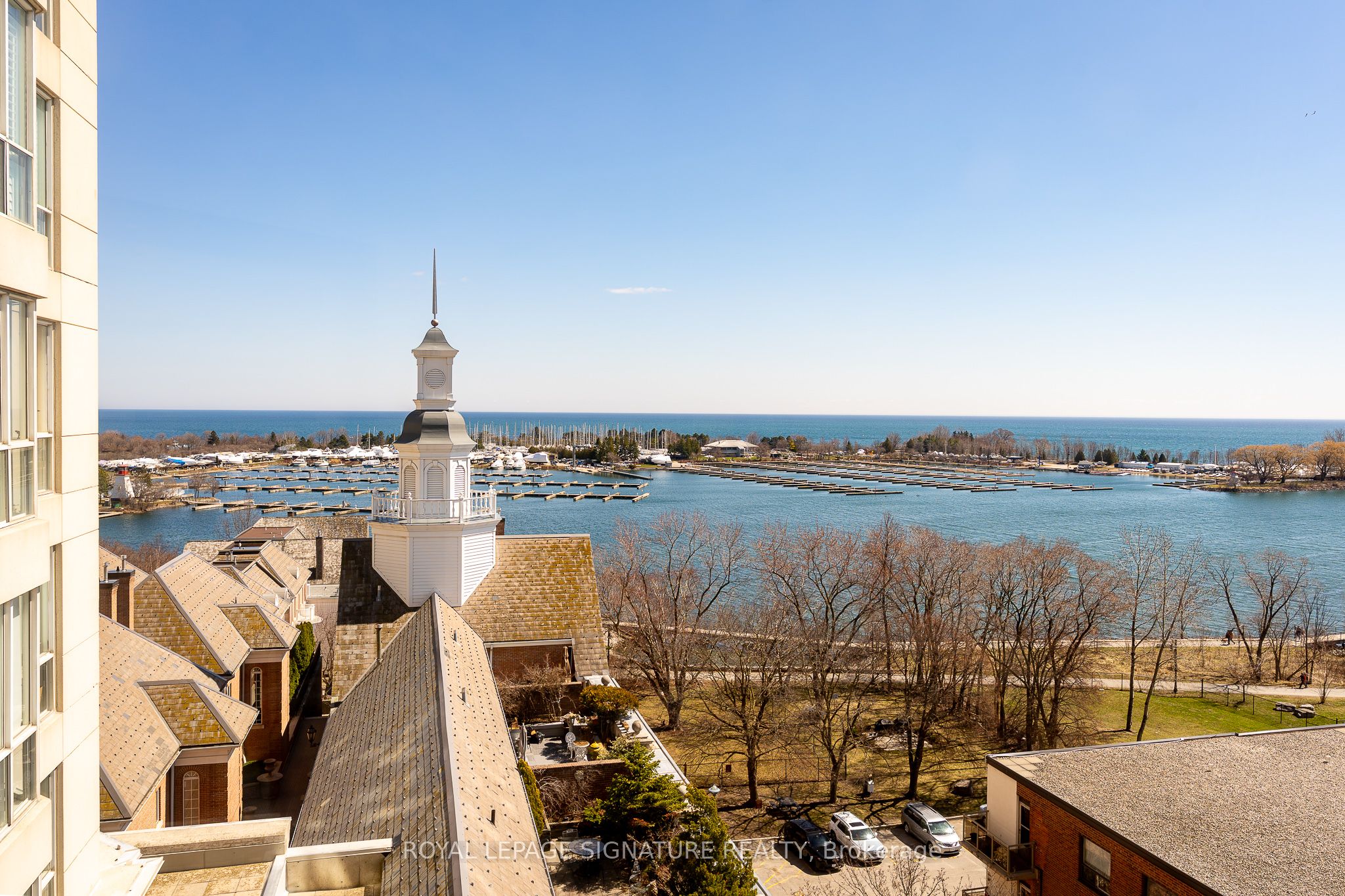 2285 Lake Shore Boulevard W 703