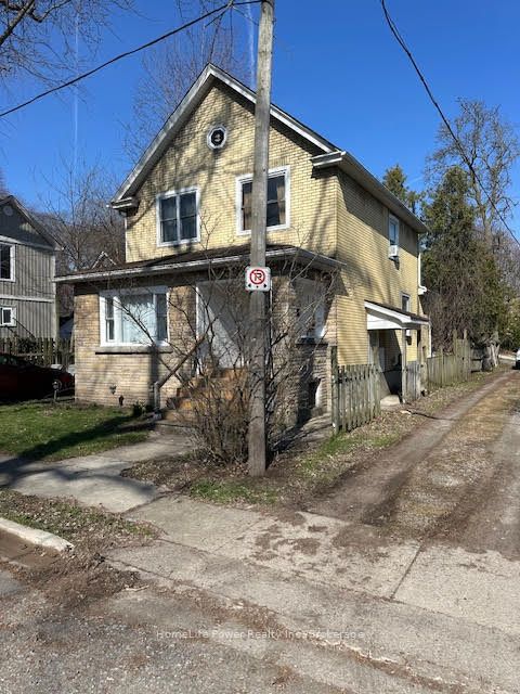 4115 May Avenue