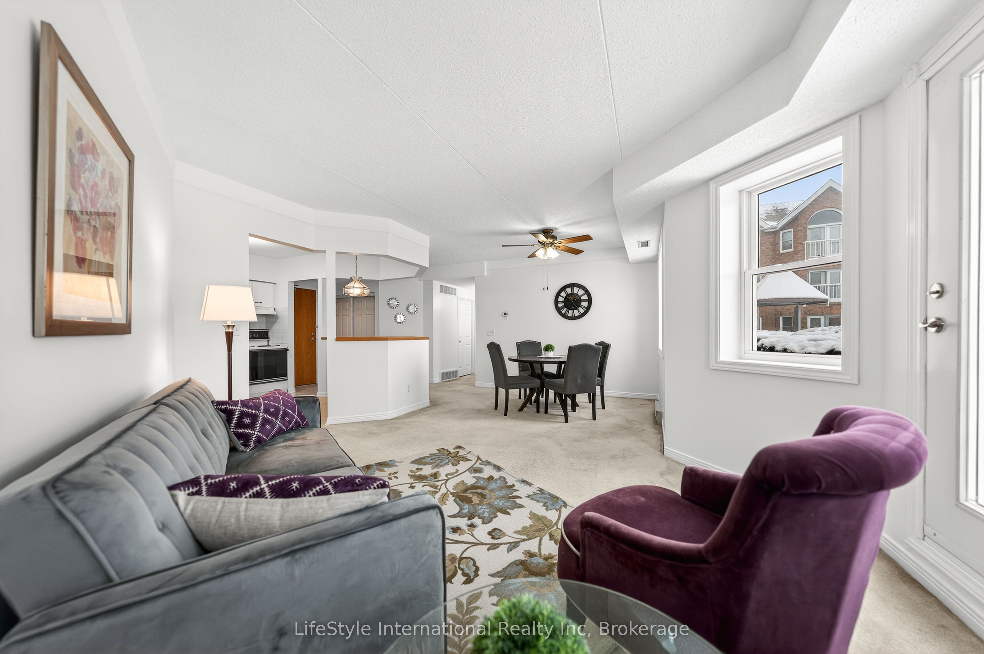 208 Silvercreek Parkway N 103