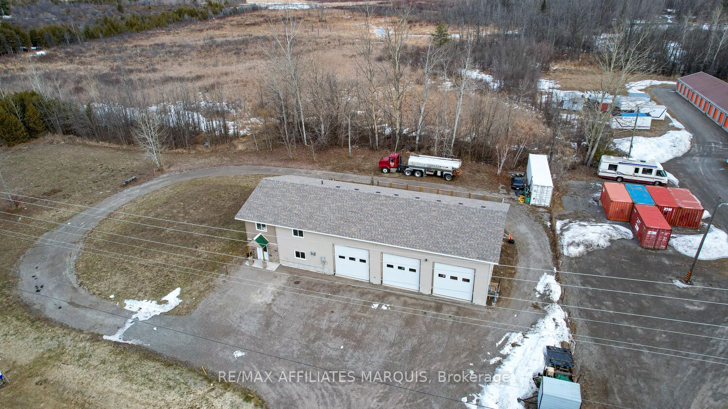 3674 Highway 43 Road