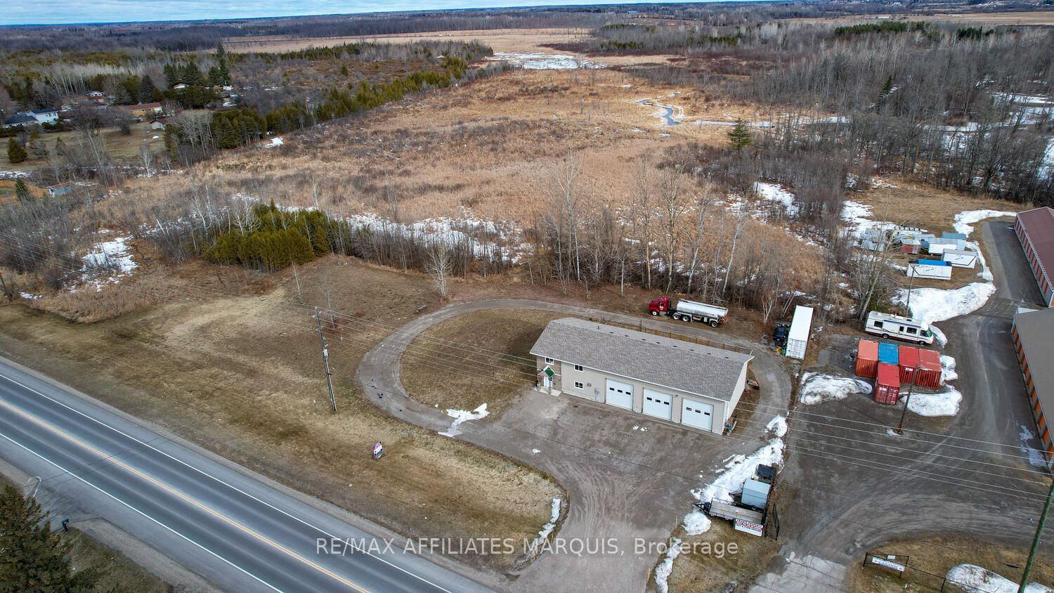 3674 Highway 43 Road