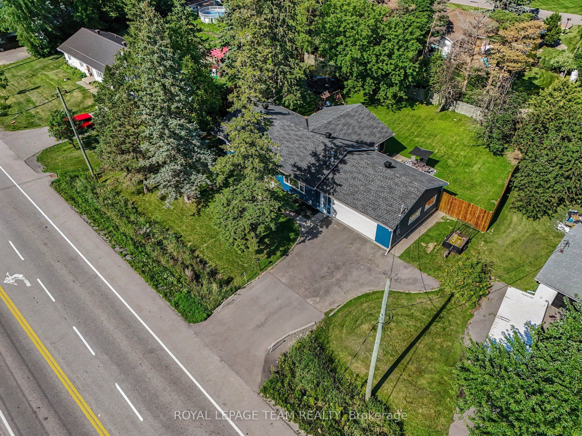 2477 Merivale Road