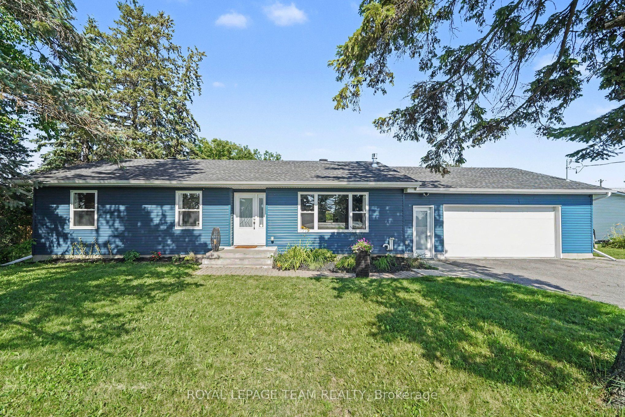 2477 Merivale Road