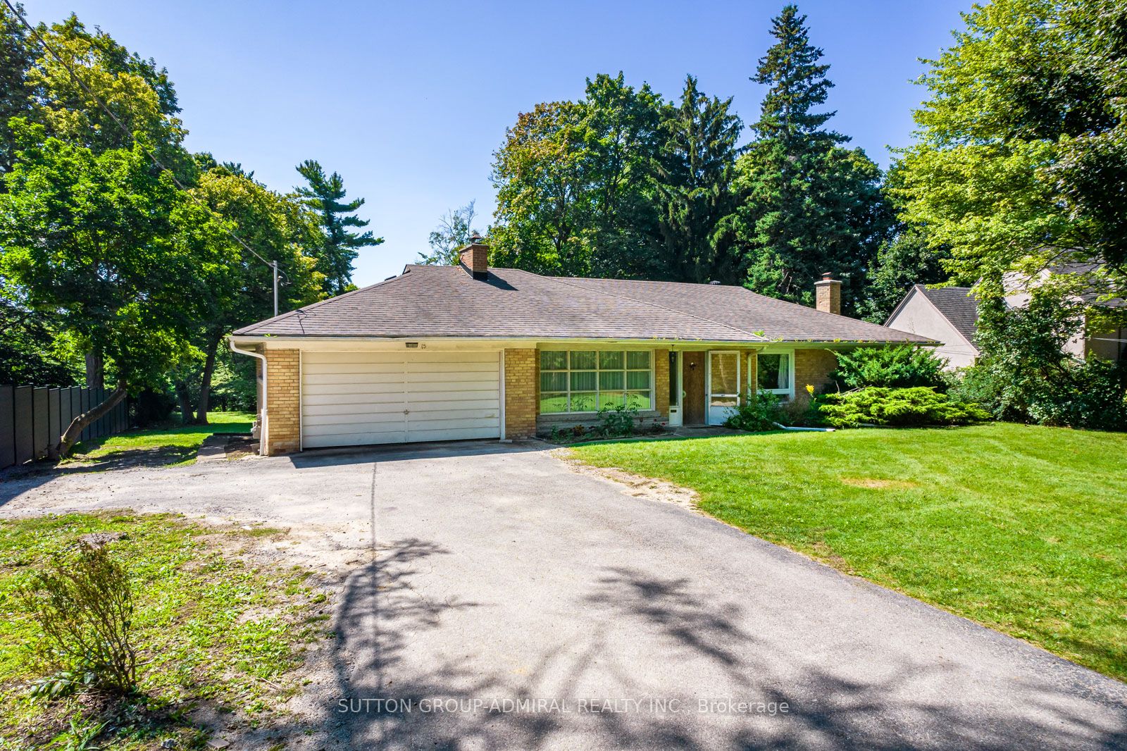 15 Bellehaven Crescent