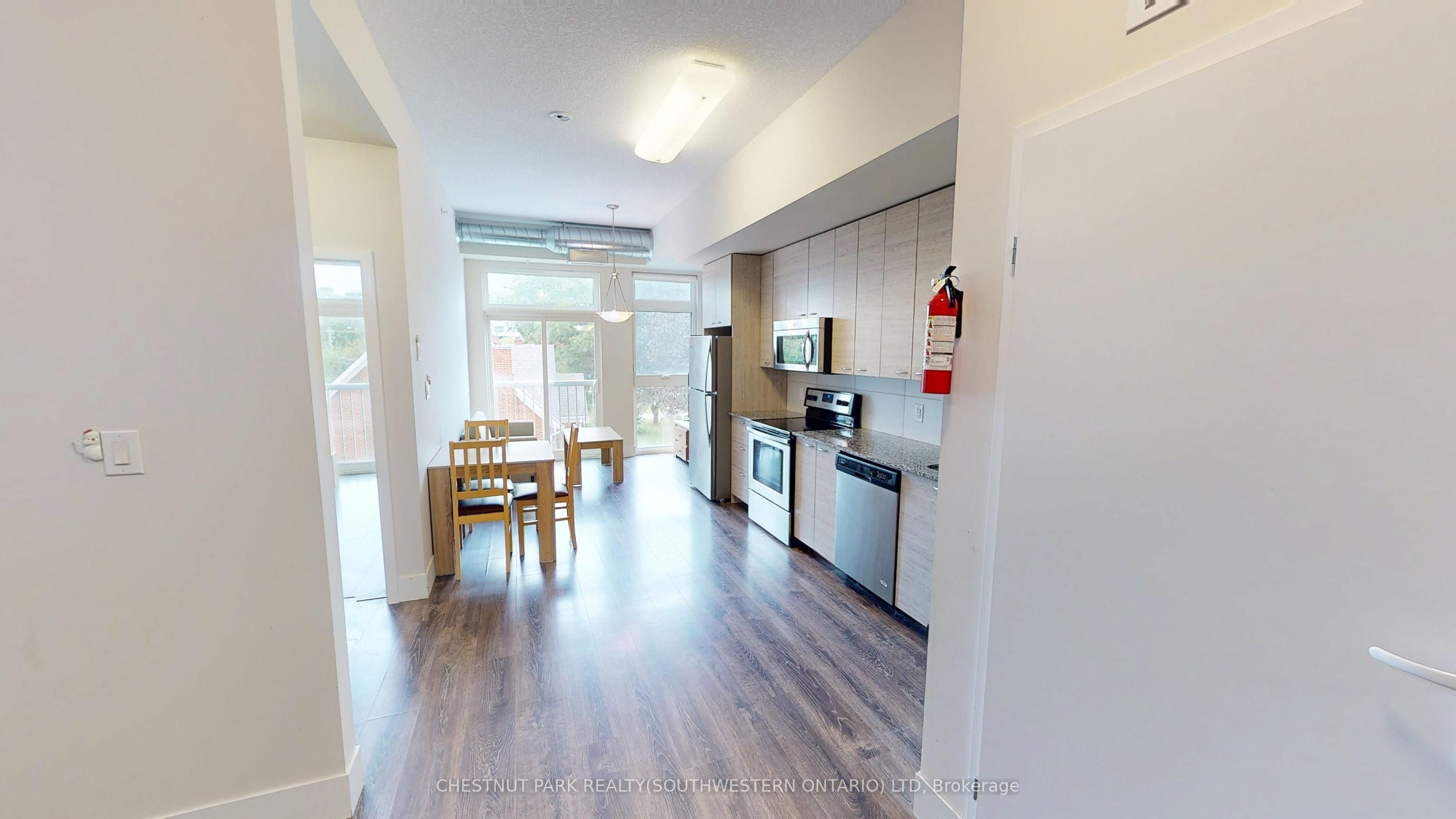 253 Albert Street 216
