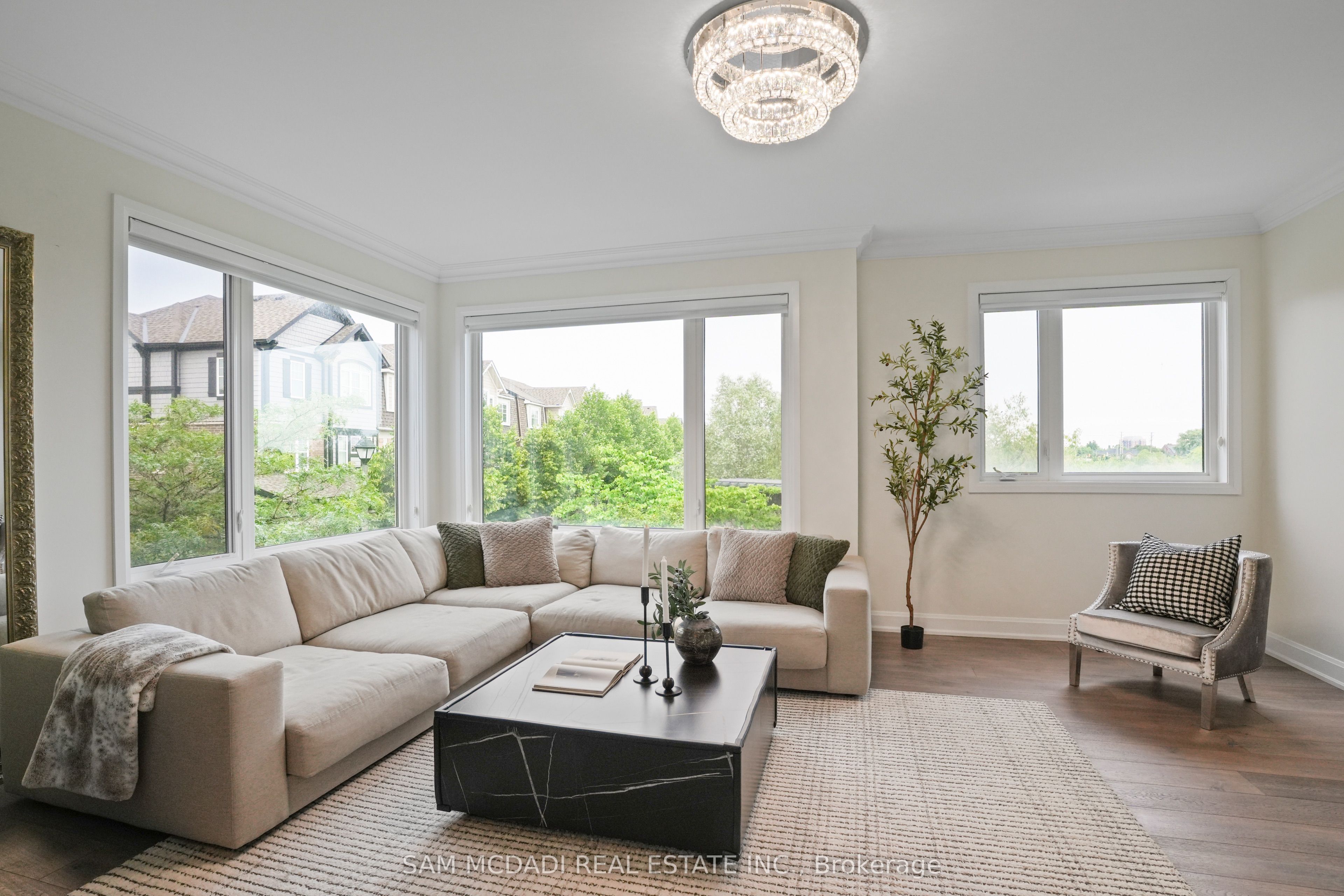 3006 Creekshore Common N/A 34