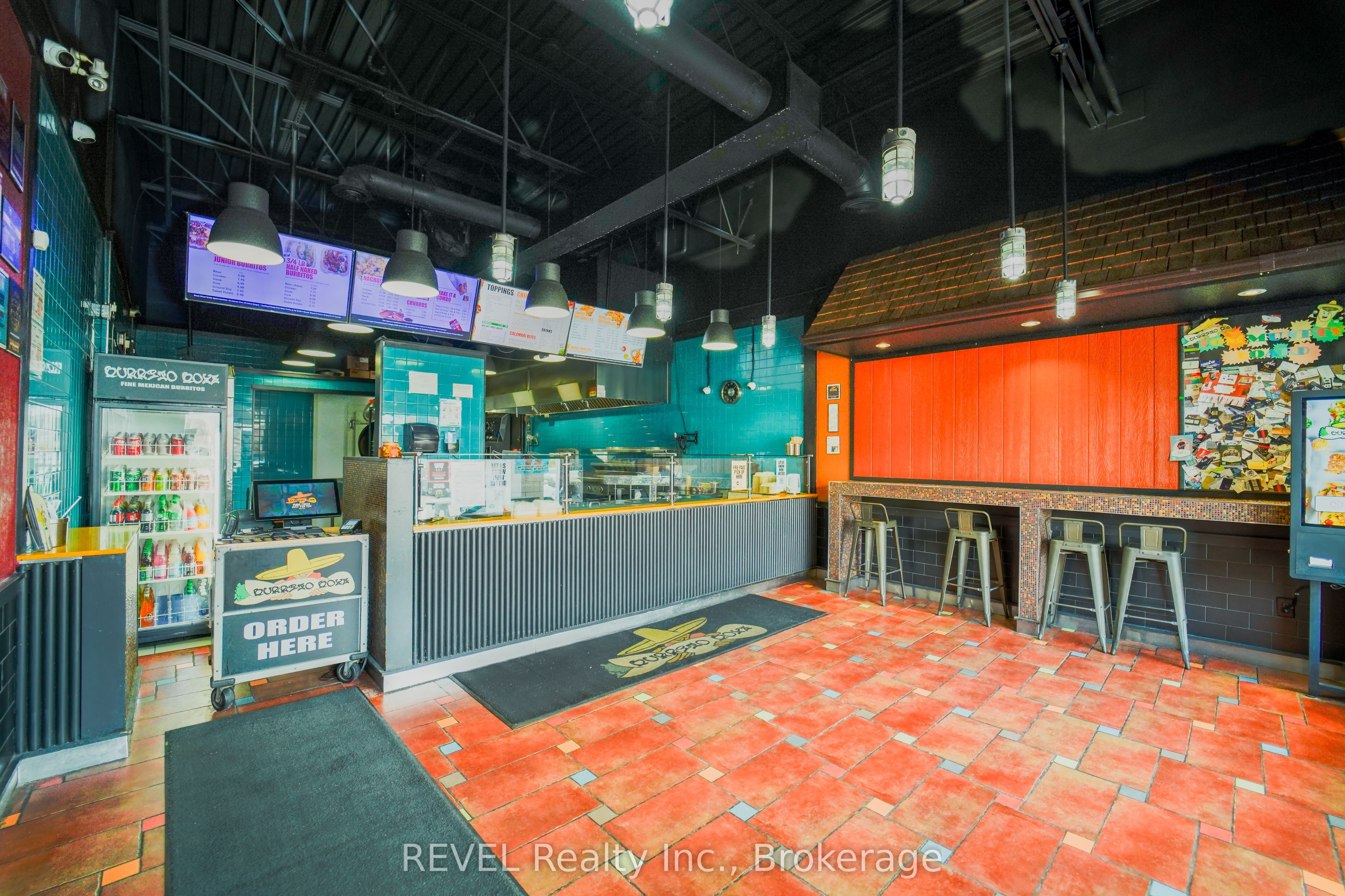 1435 Plains Road E 2