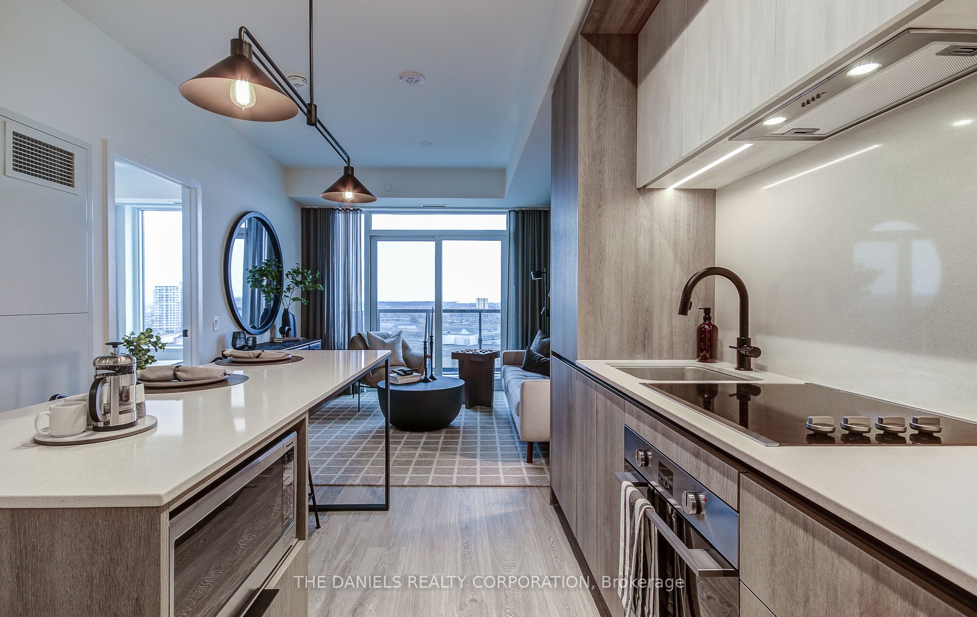 2495 Eglinton Avenue W 1505