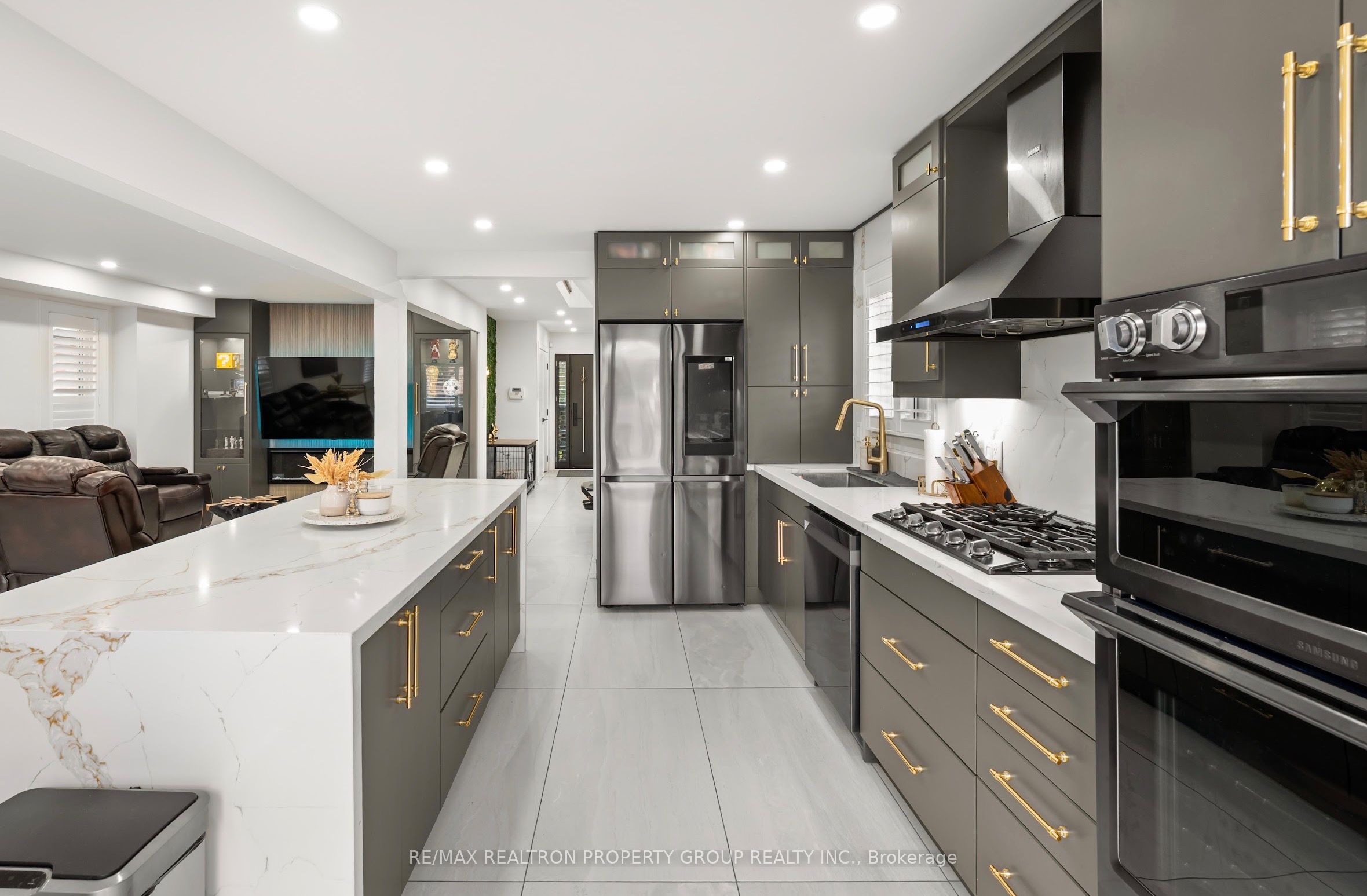 616 Flavelle Court