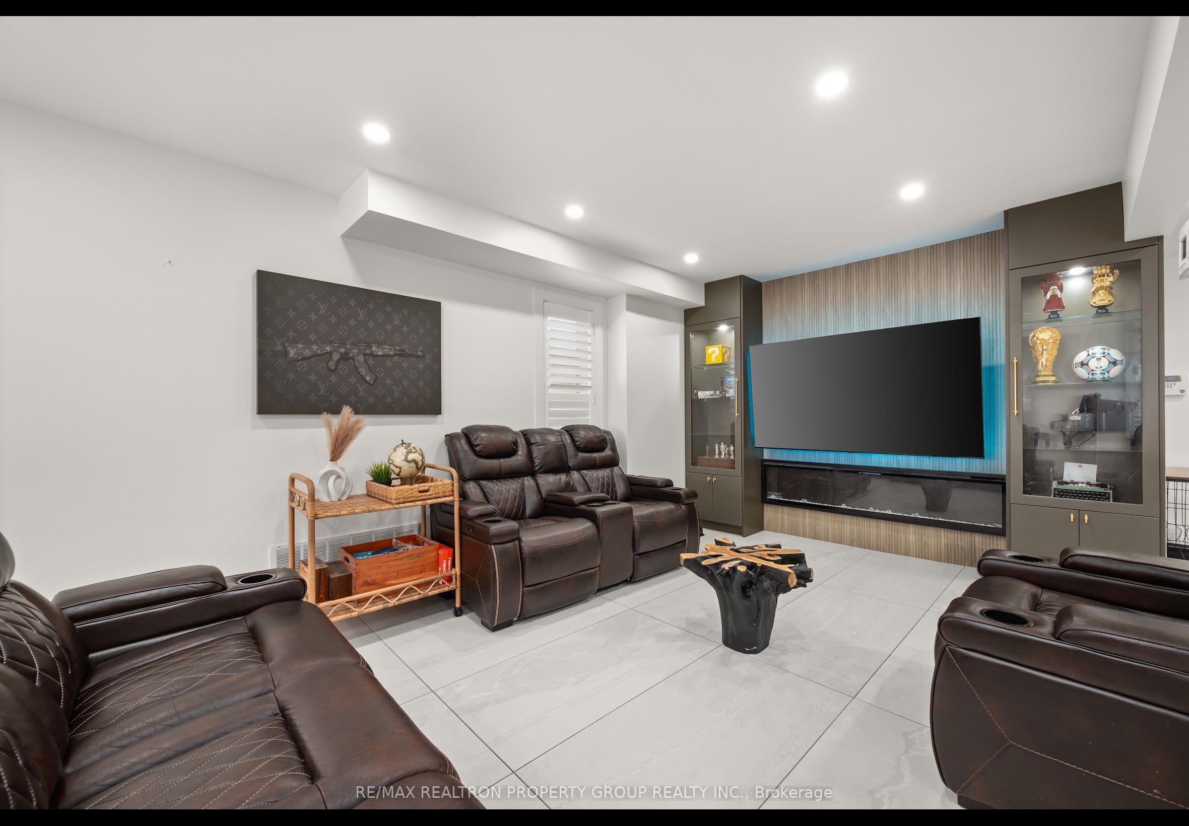 616 Flavelle Court