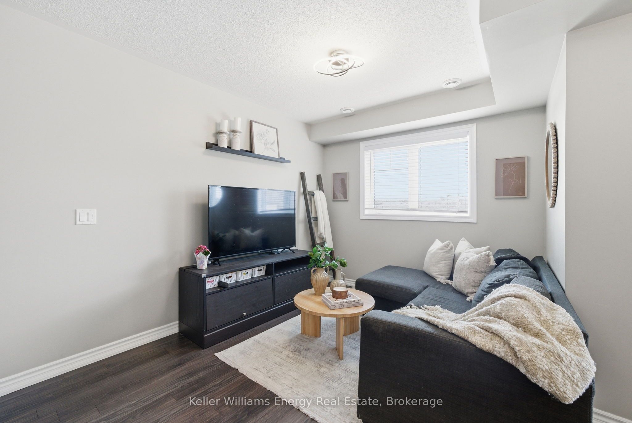 98 Tabaret Crescent