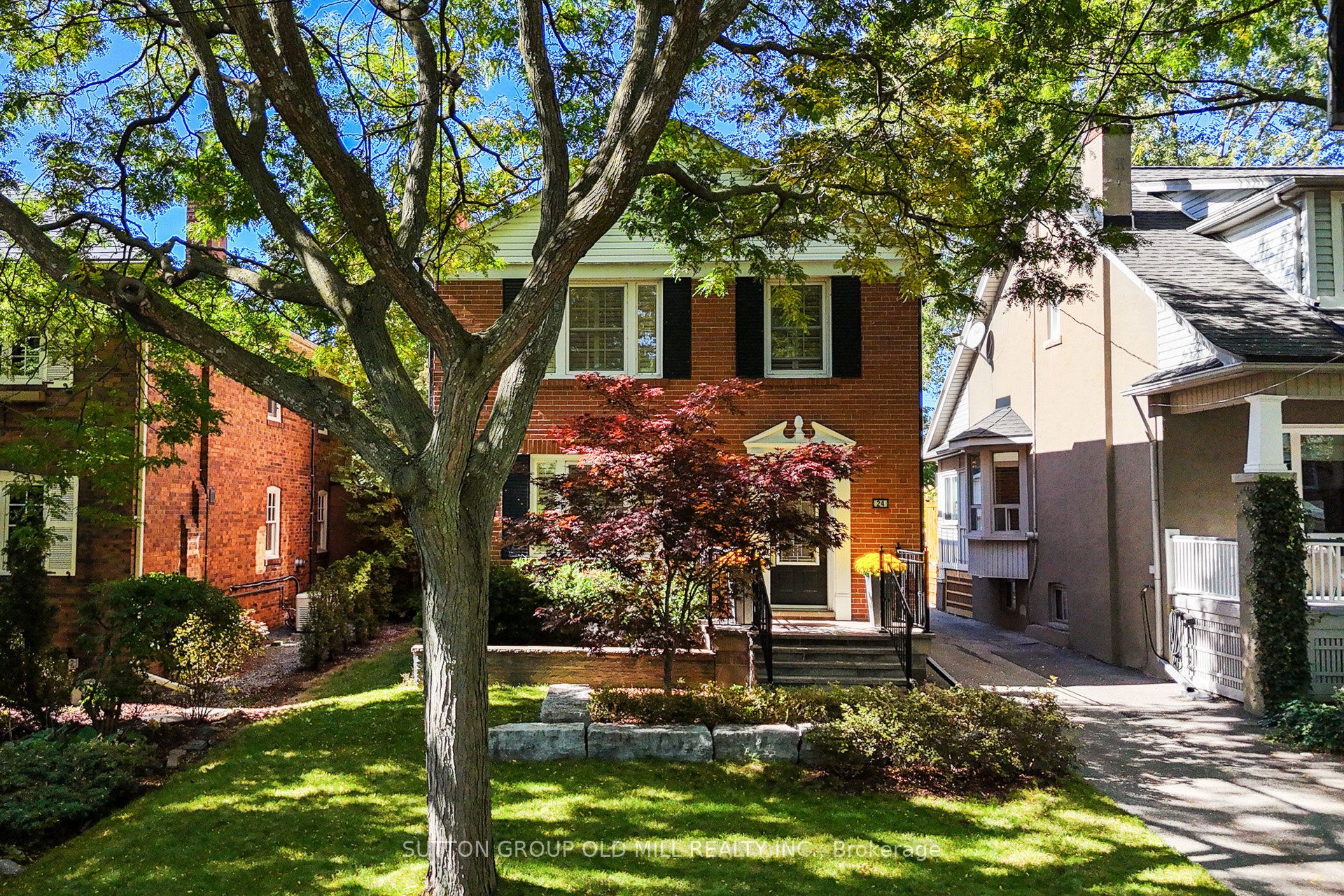 24 Dartmouth Crescent