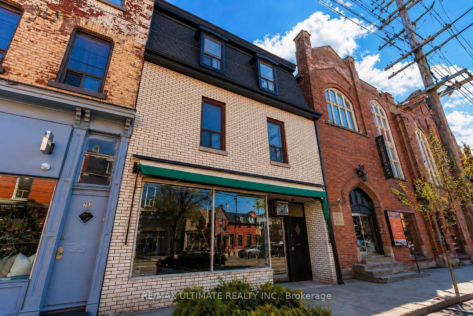 757 Queen Street W