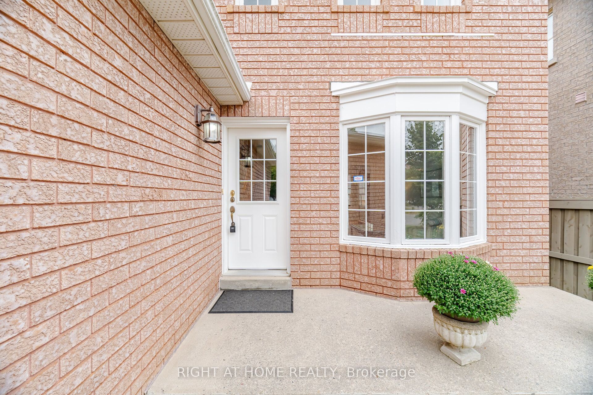 3970 Worthview Place