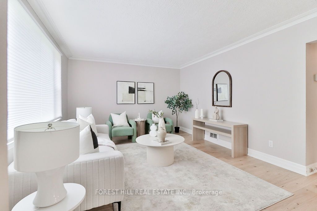 19 Silvercrest Avenue