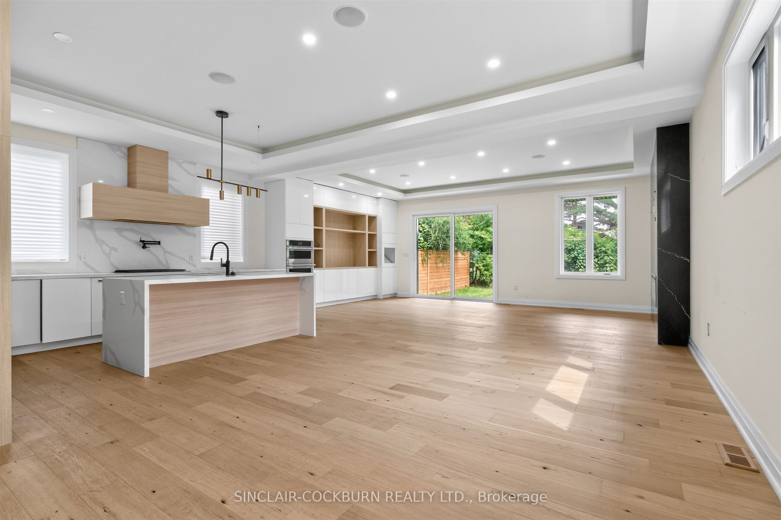 768 Montbeck Crescent
