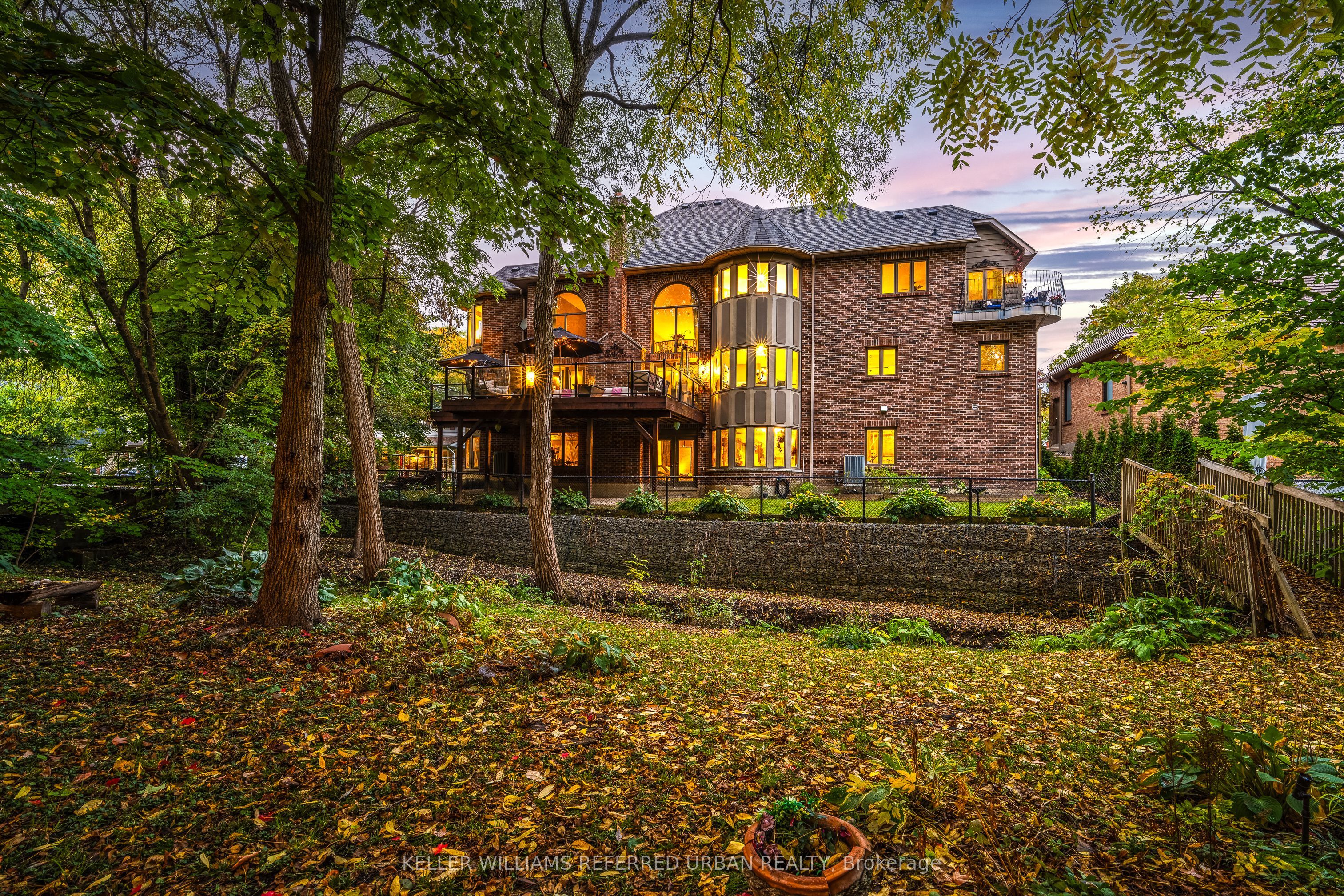 194 Sherwood Place