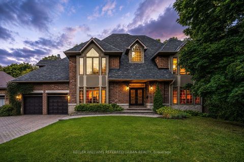 194 Sherwood Place Newmarket ON L3Y 8E5