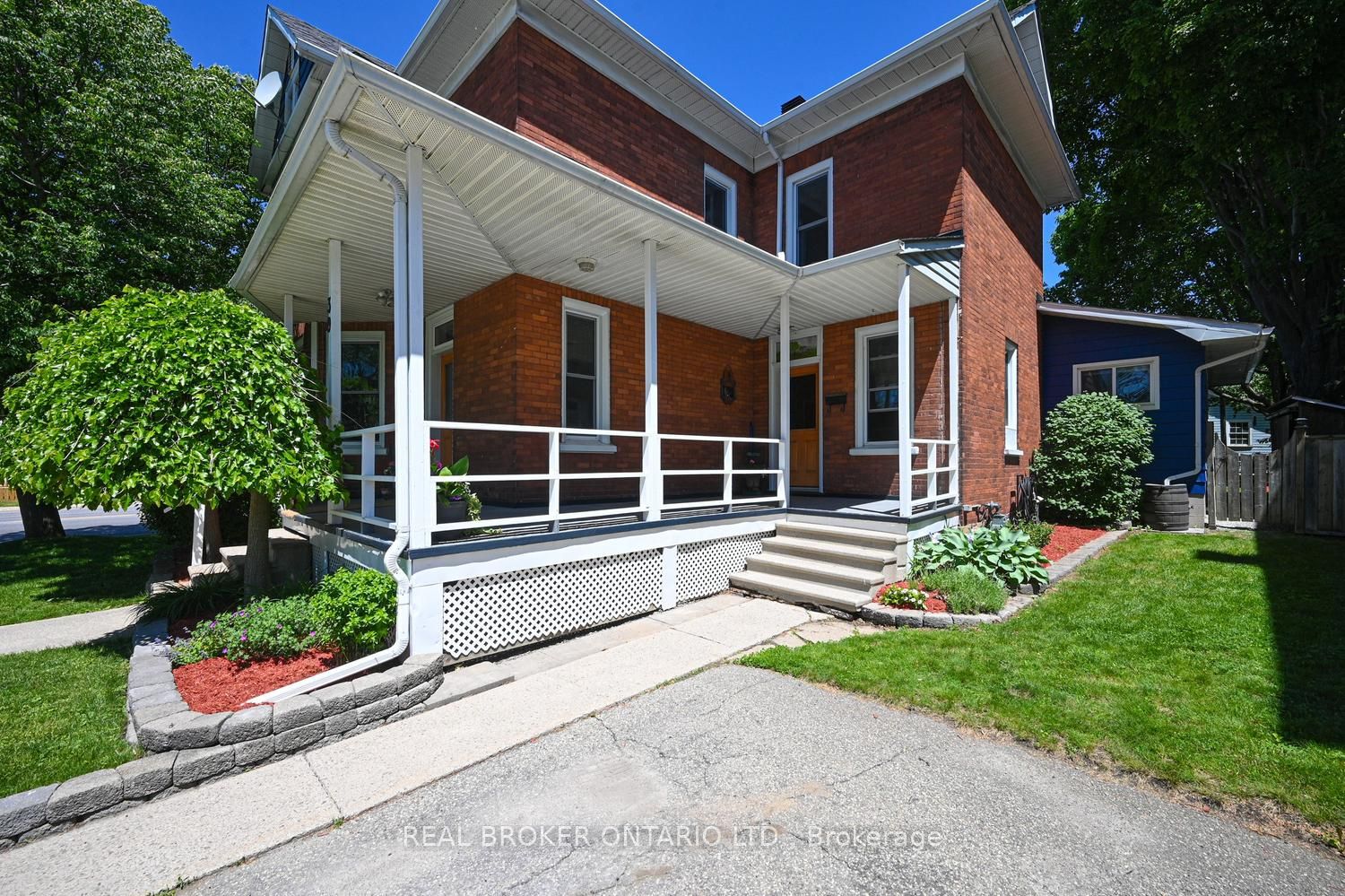 39 Mcewen Avenue