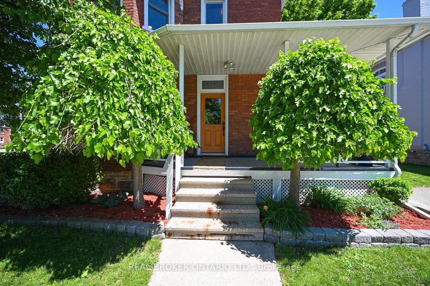 39 Mcewen Avenue