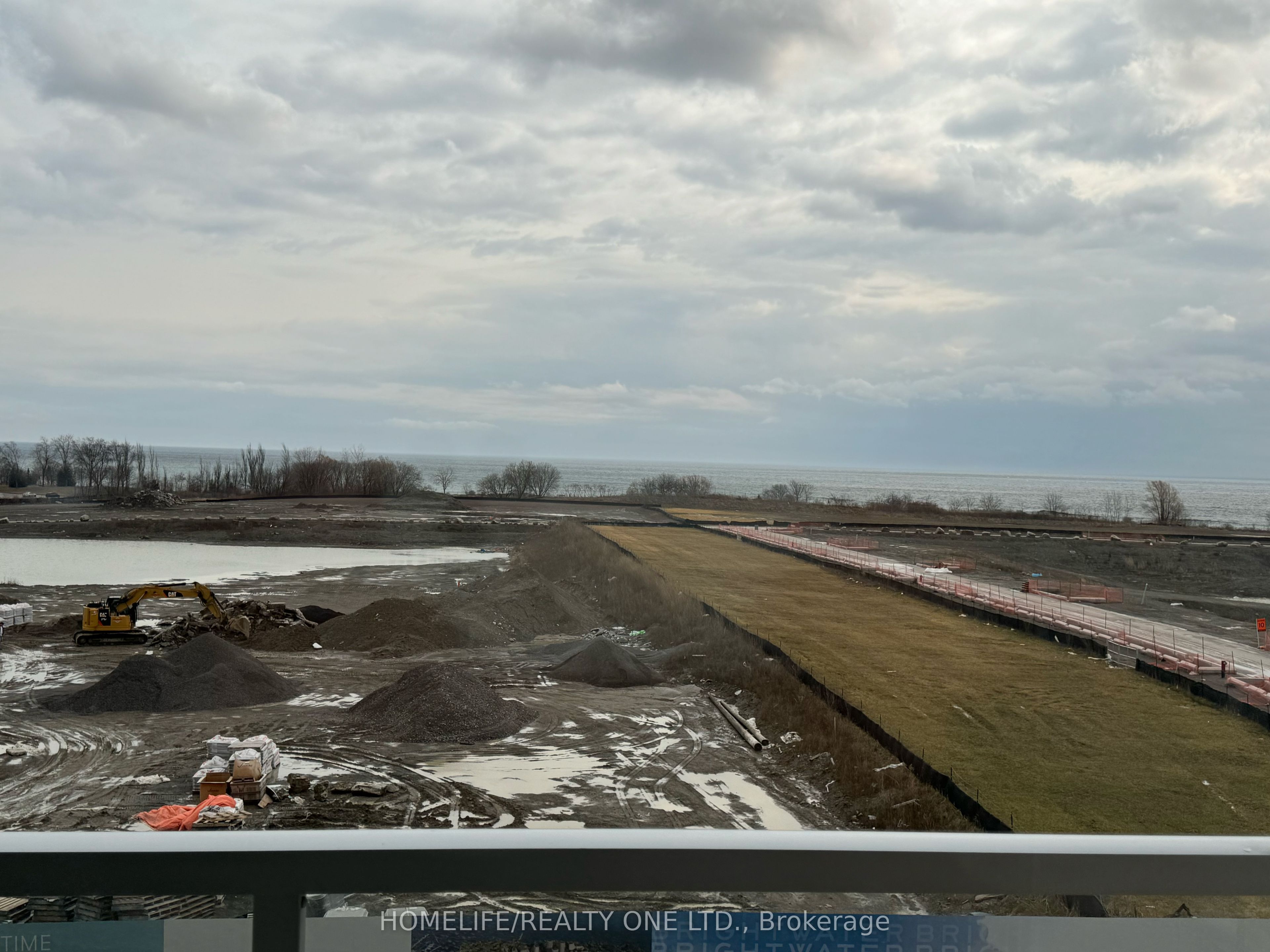 220 Missinnihe Way 421