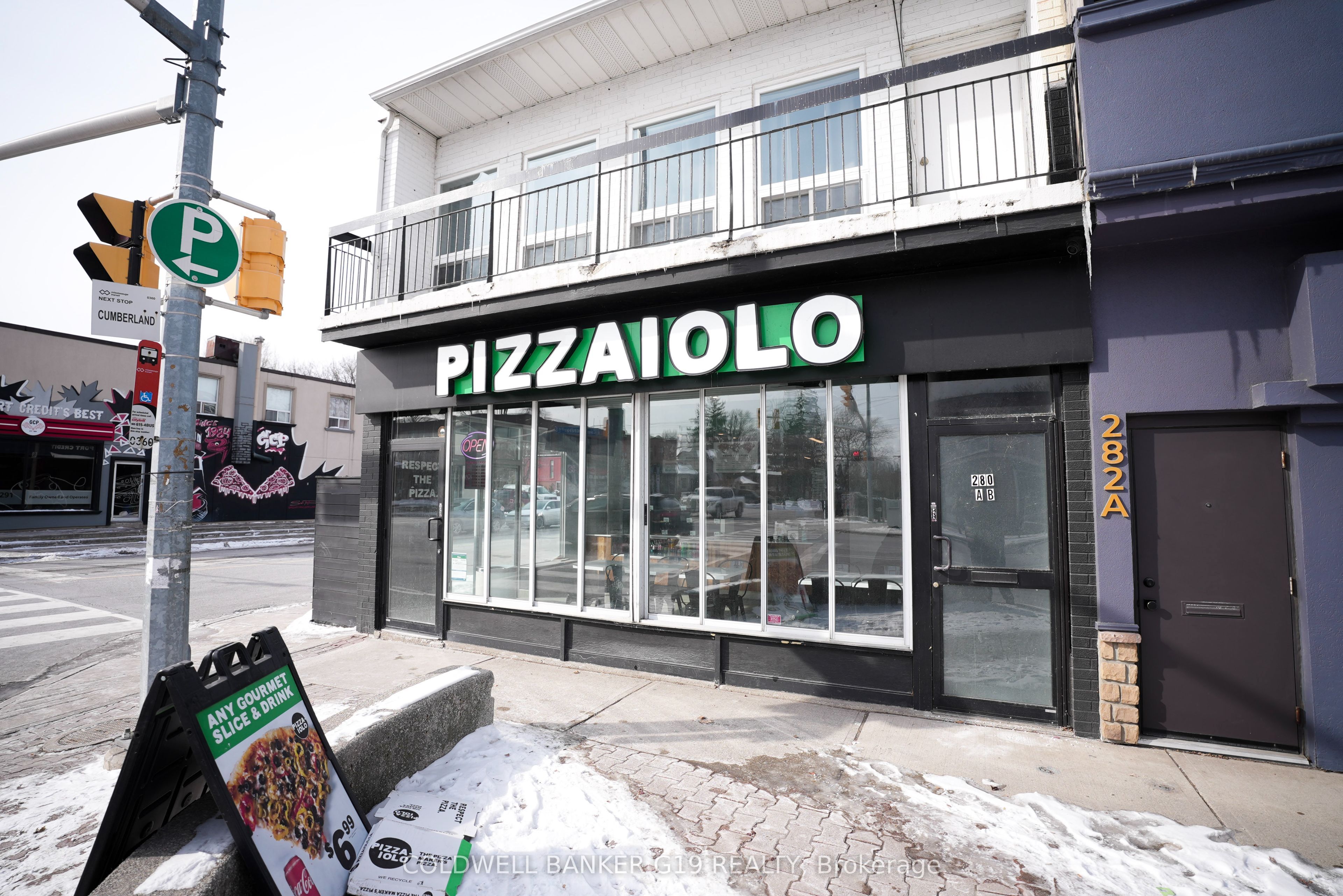 280 Lakeshore Road E