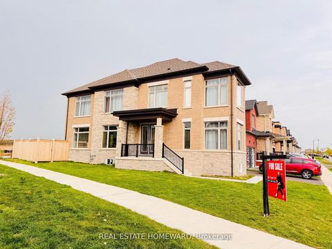 960 Lockie Drive Oshawa ON L1L 0S2