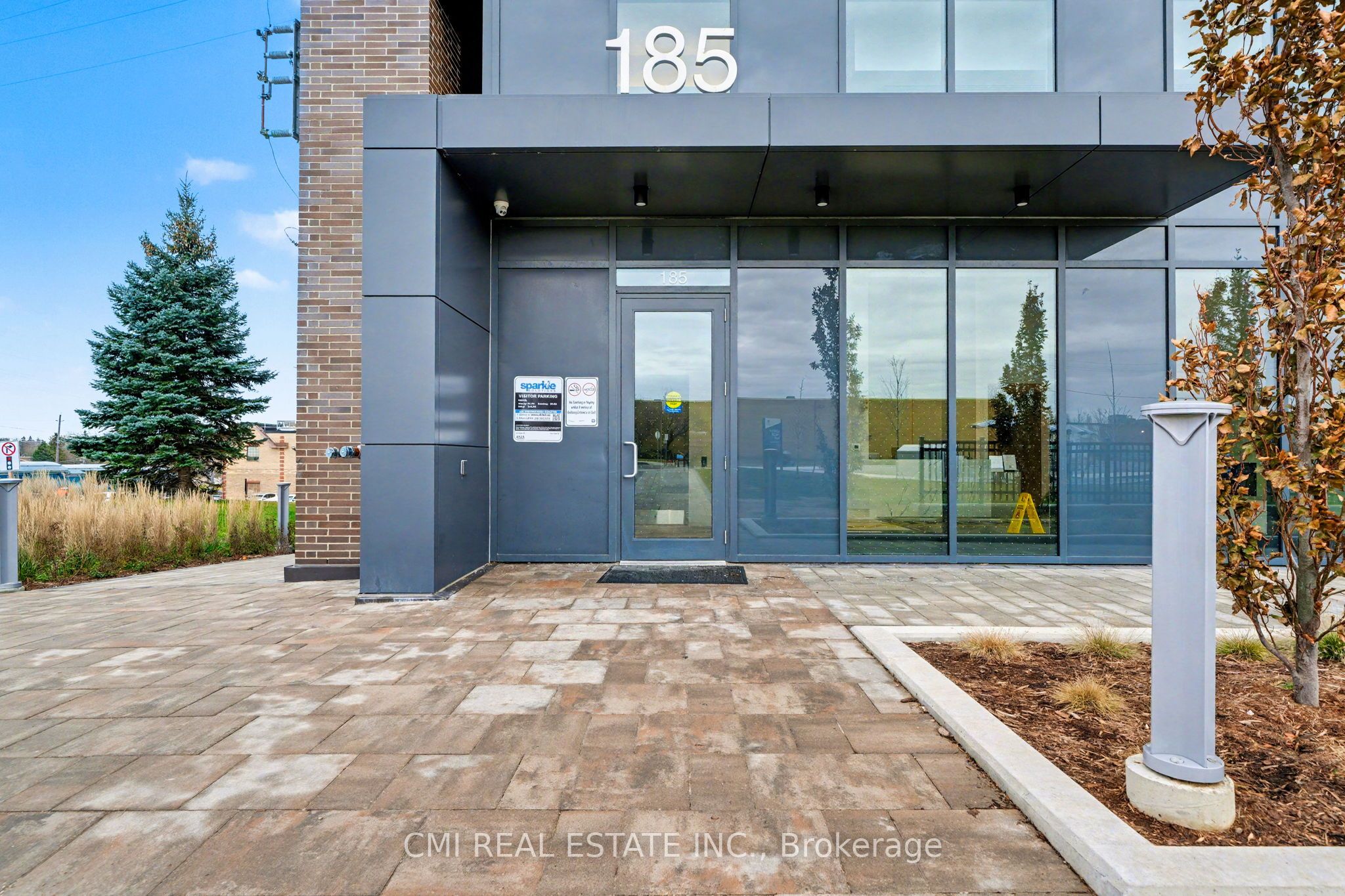 185 Deerfield Road N 311