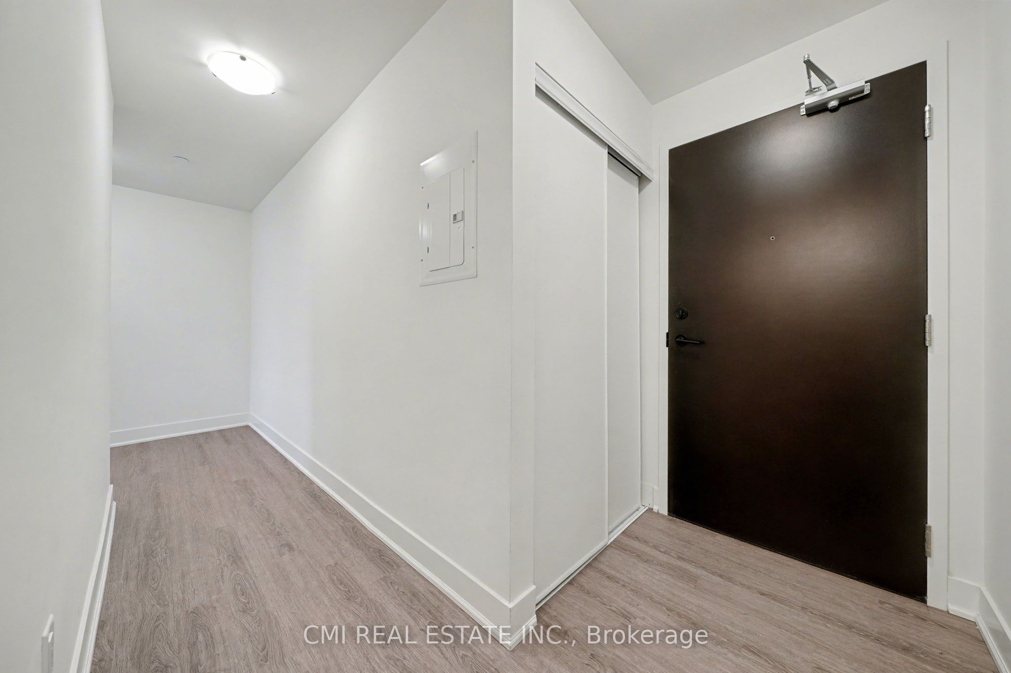 185 Deerfield Road N 311